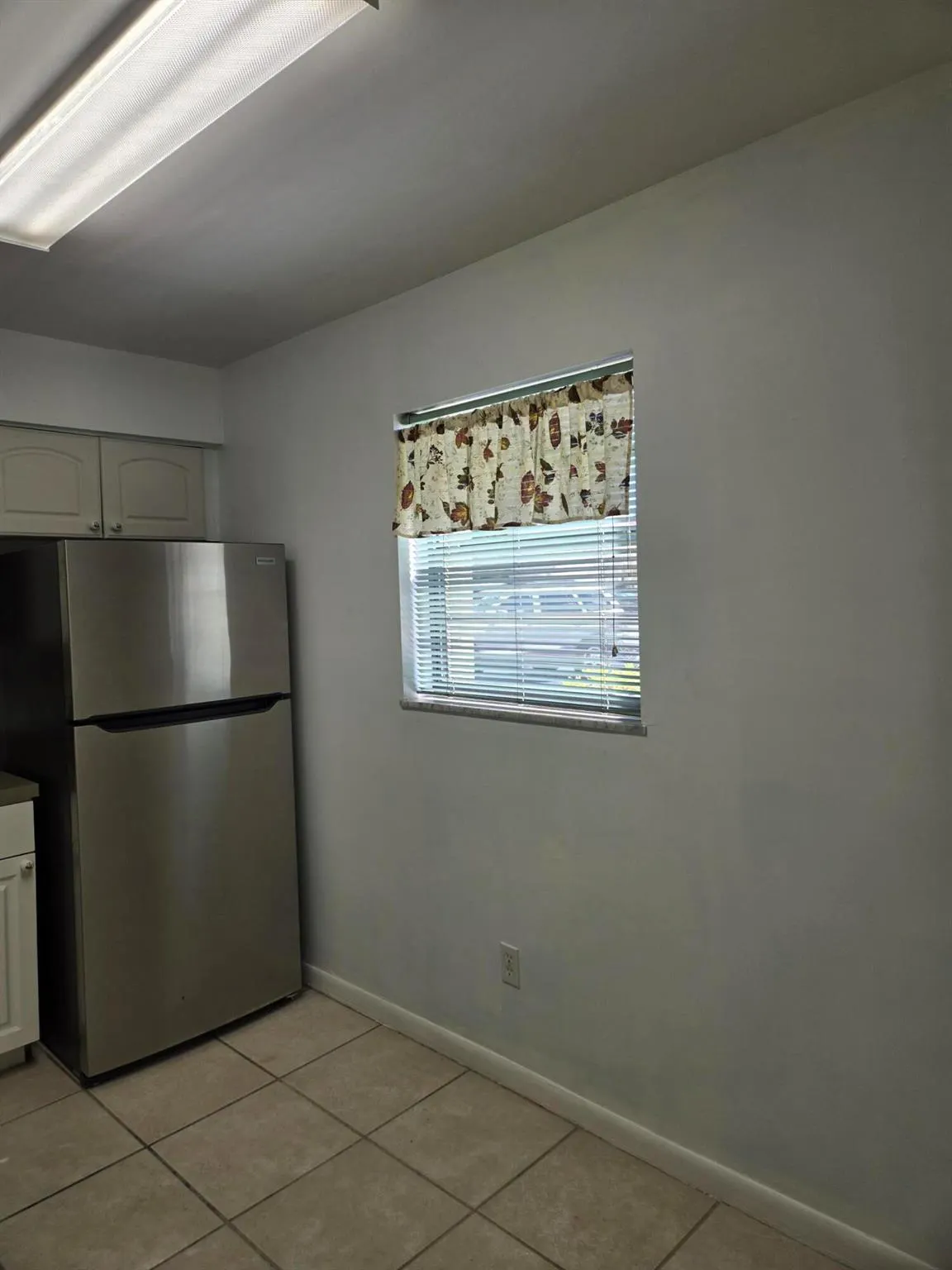 2050 Oleander Boulevard, #4-106