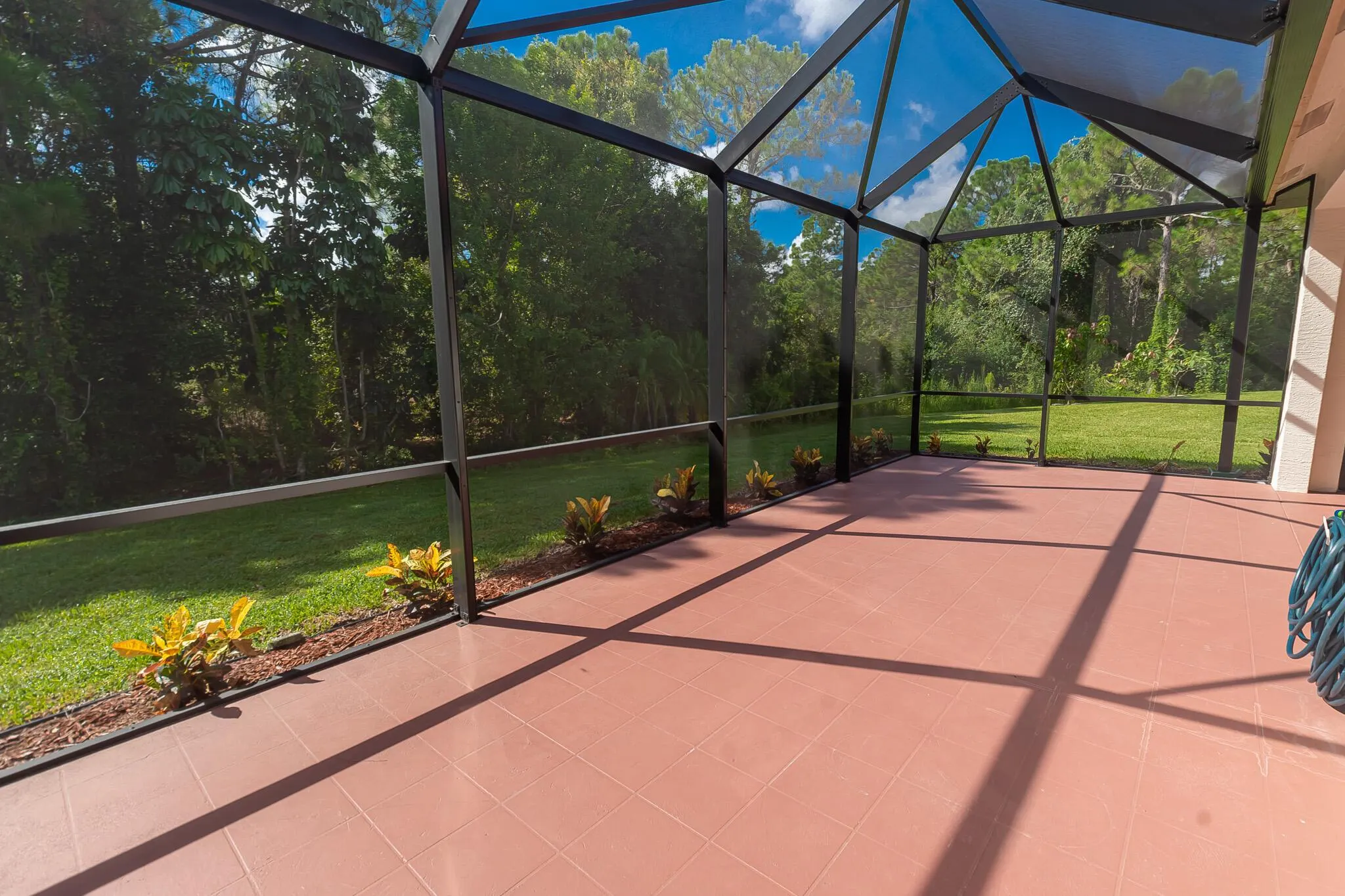 603 SW Treasure Cove