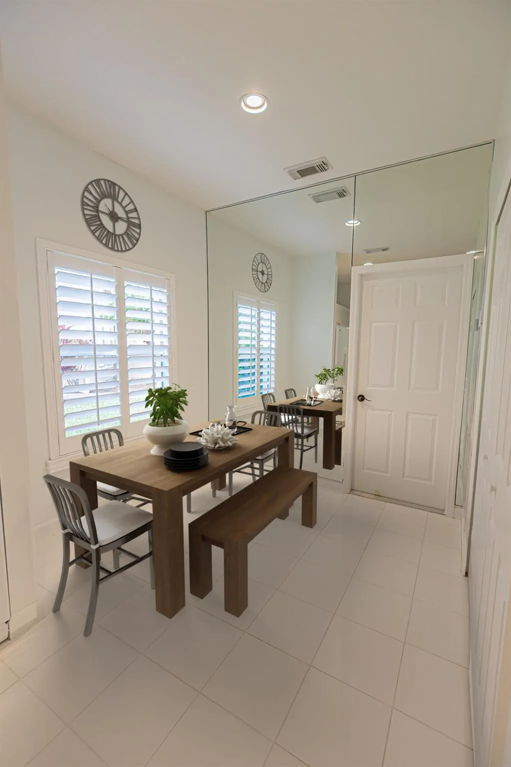 603 SW Treasure Cove