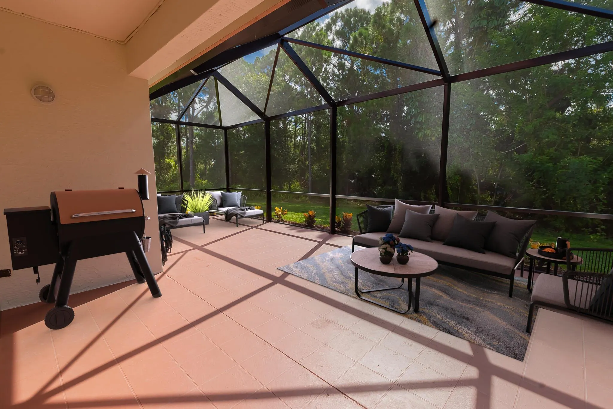603 SW Treasure Cove