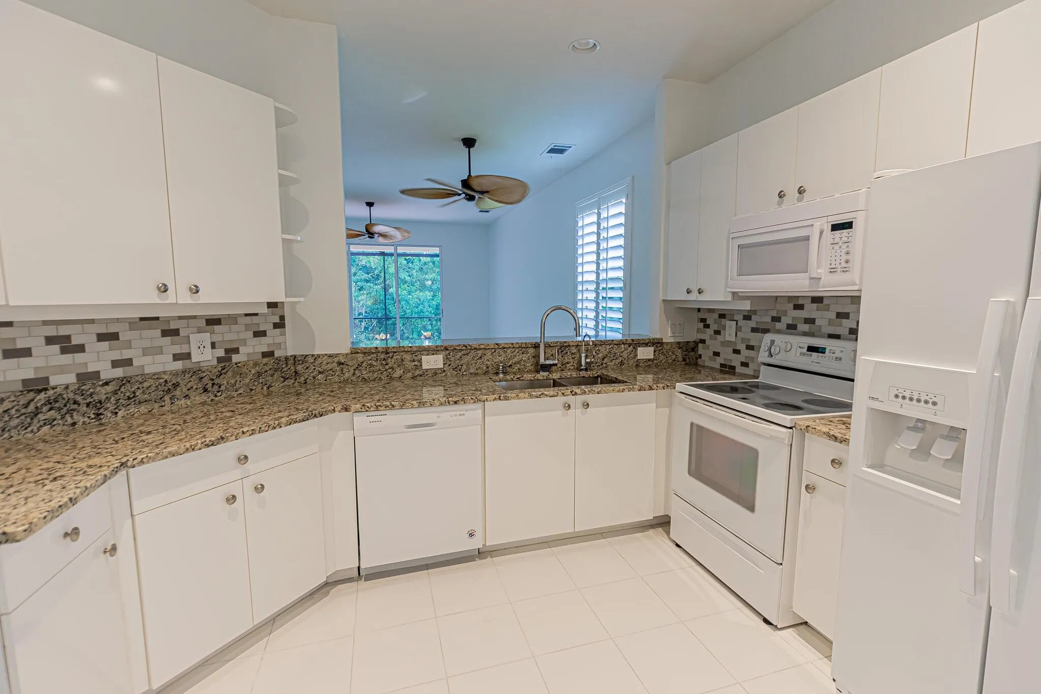 603 SW Treasure Cove