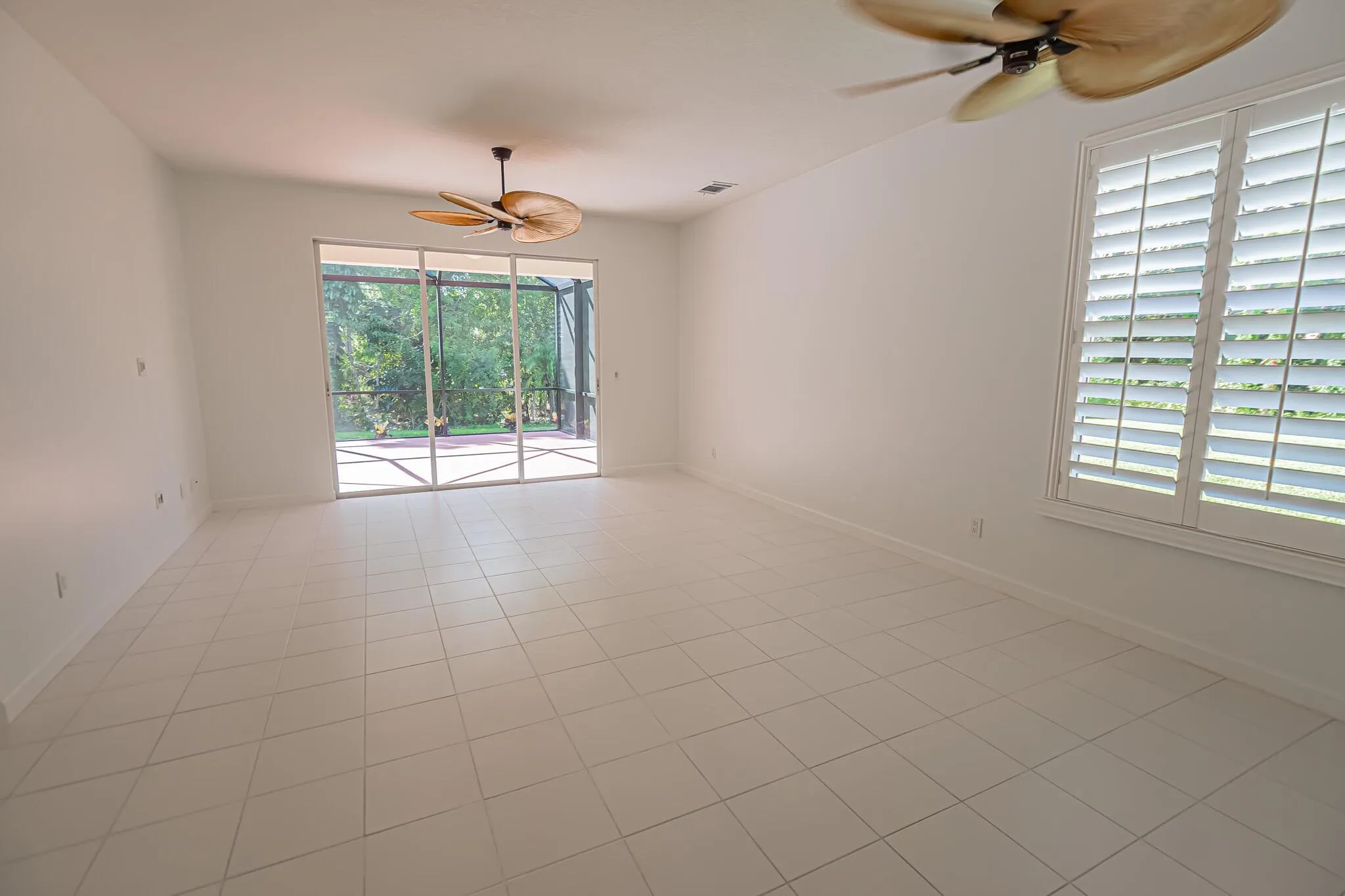 603 SW Treasure Cove