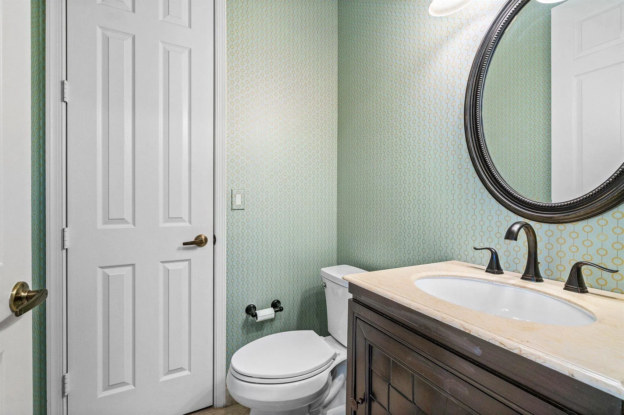 1414 SE Summit Trail