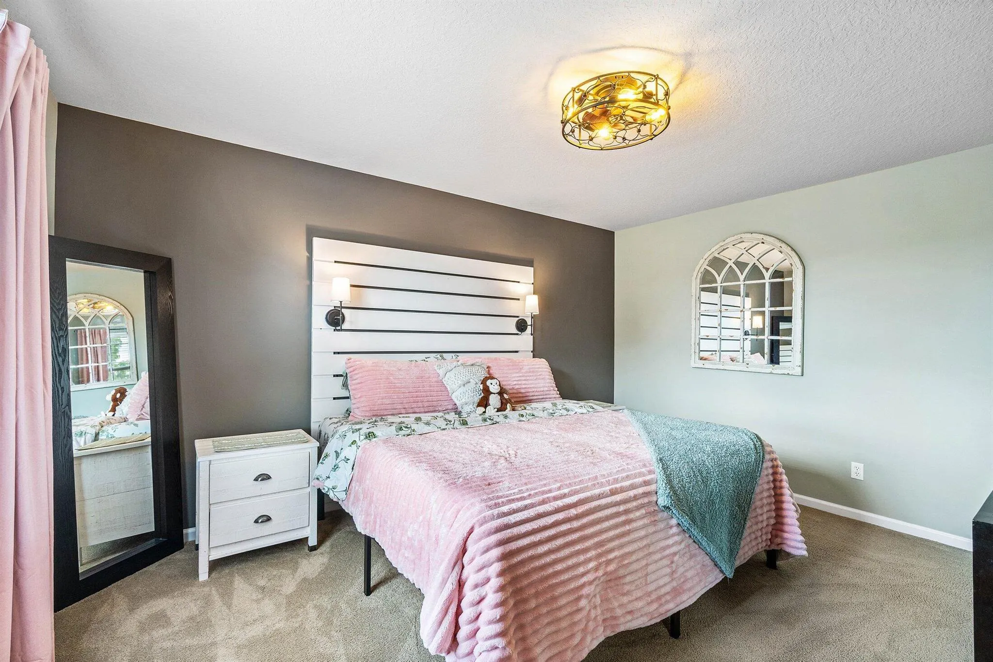 1414 SE Summit Trail