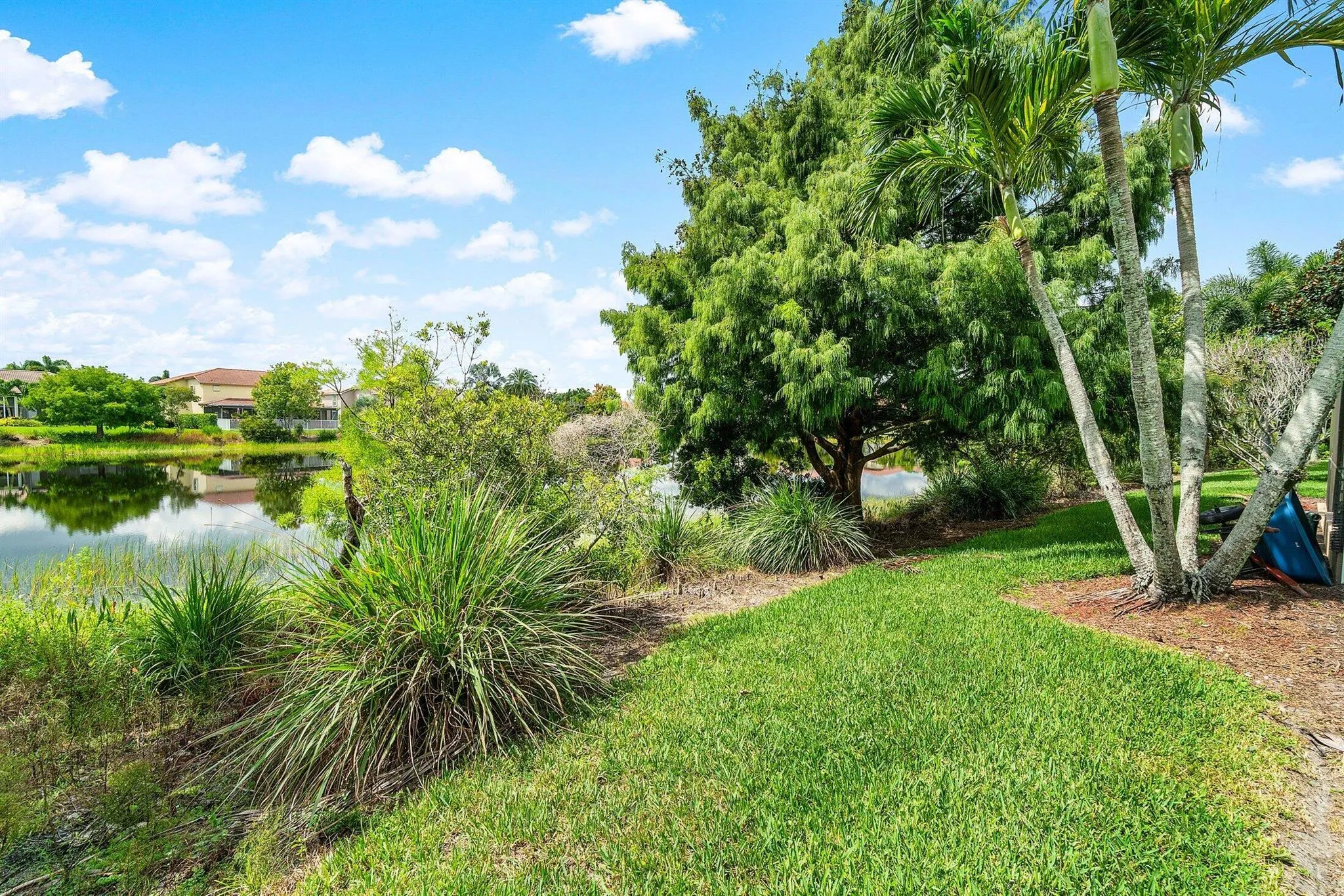 1414 SE Summit Trail