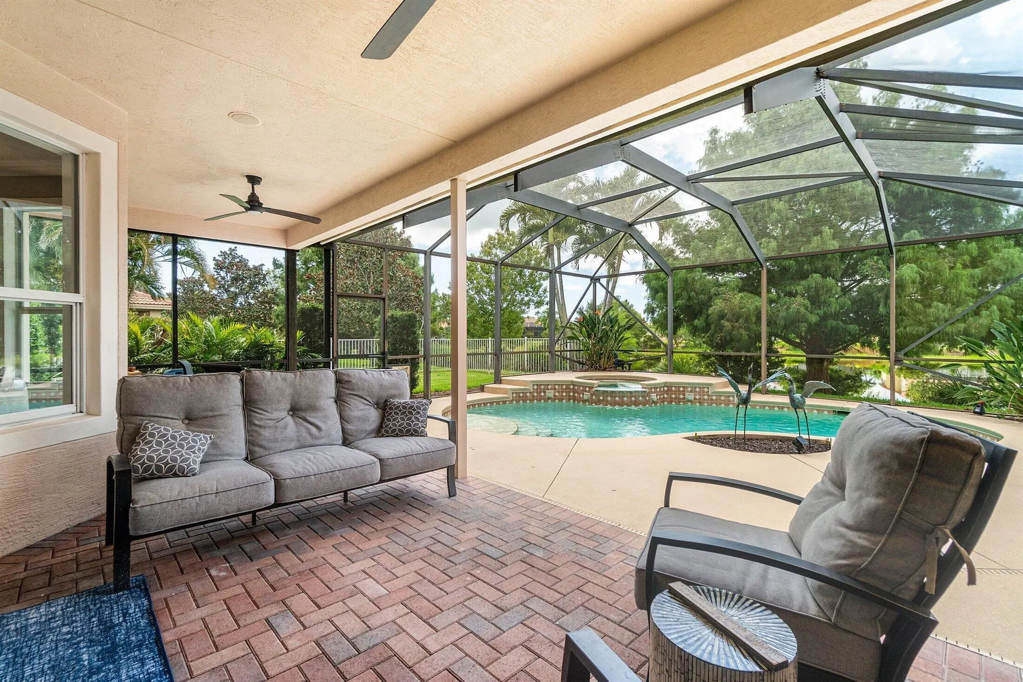 1414 SE Summit Trail