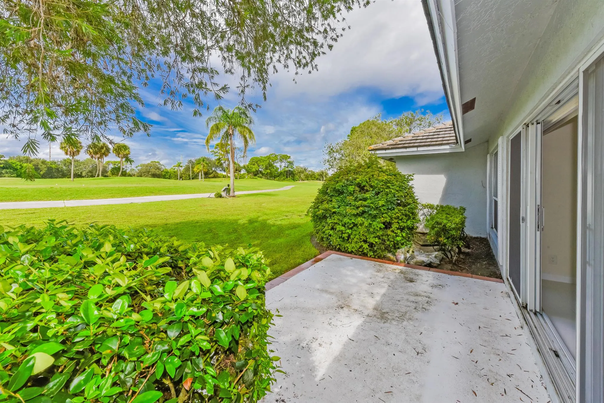 2828 SW Westlake Circle