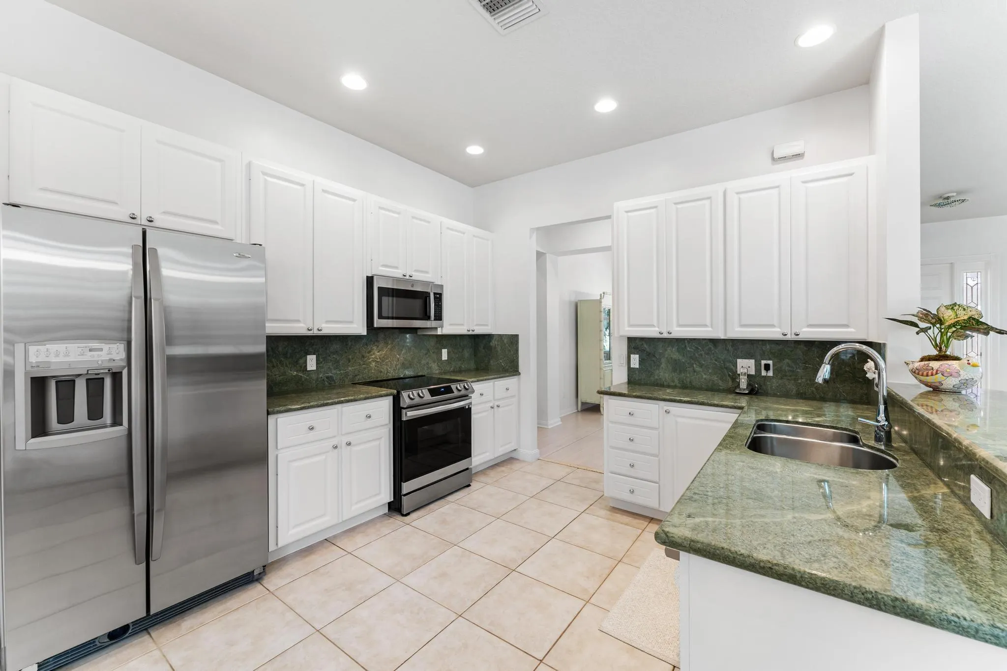 3446 W Mallory Boulevard