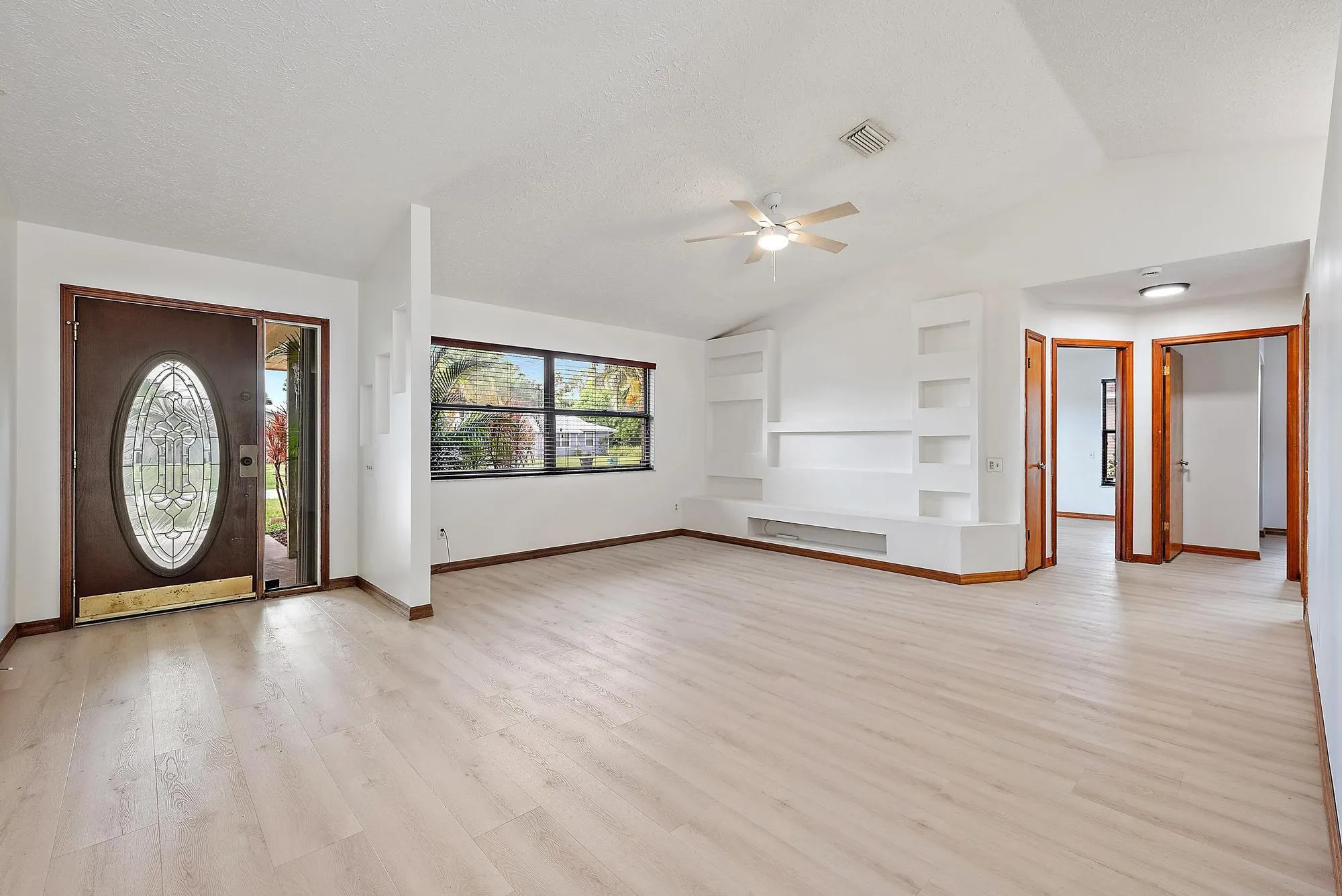 489 SE Evergreen Terrace