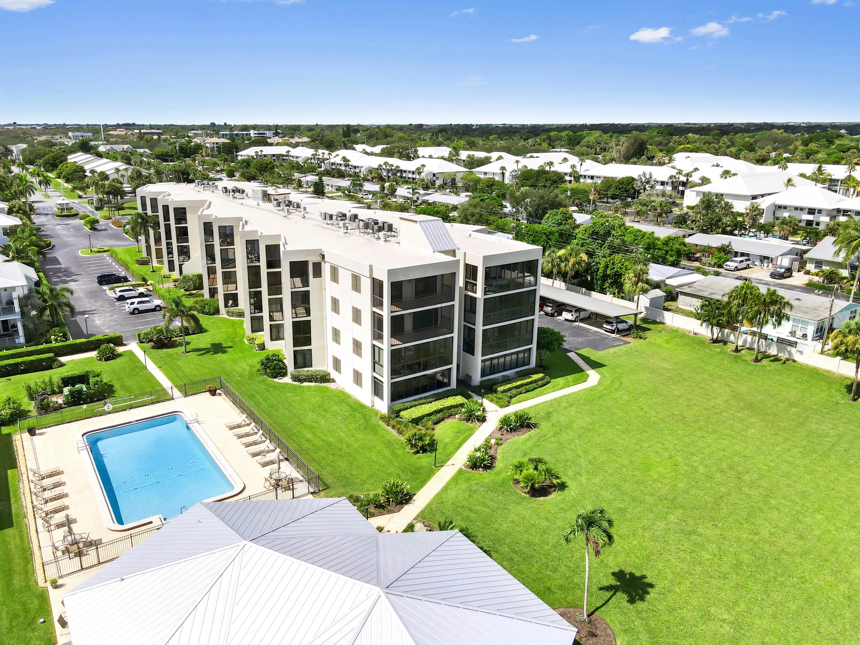 150 SE Four Winds Drive, #301