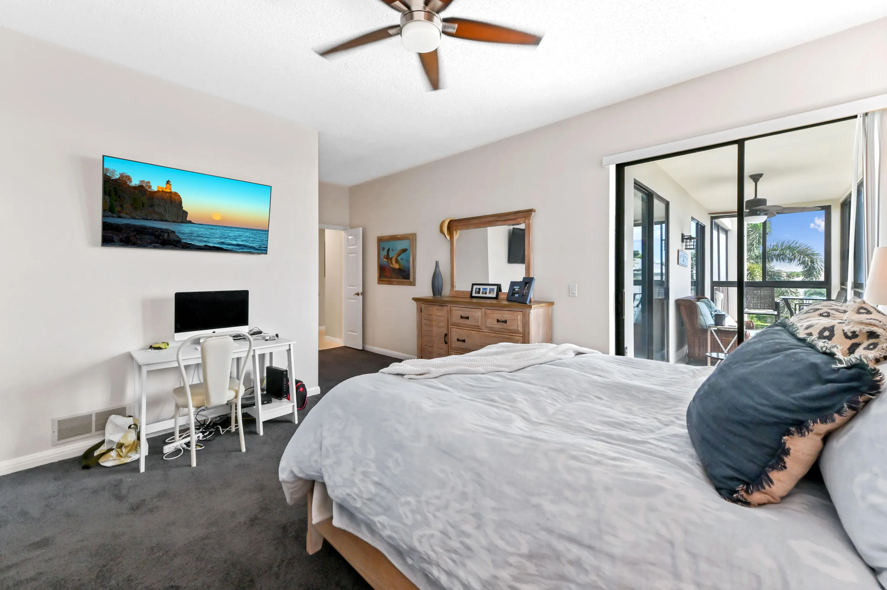 150 SE Four Winds Drive, #301