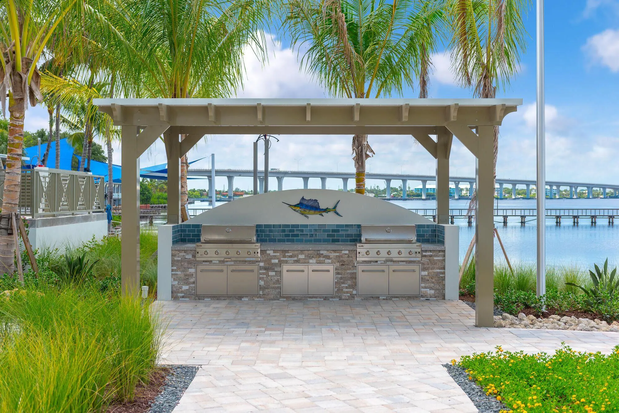 41 SW Seminole Street, #305