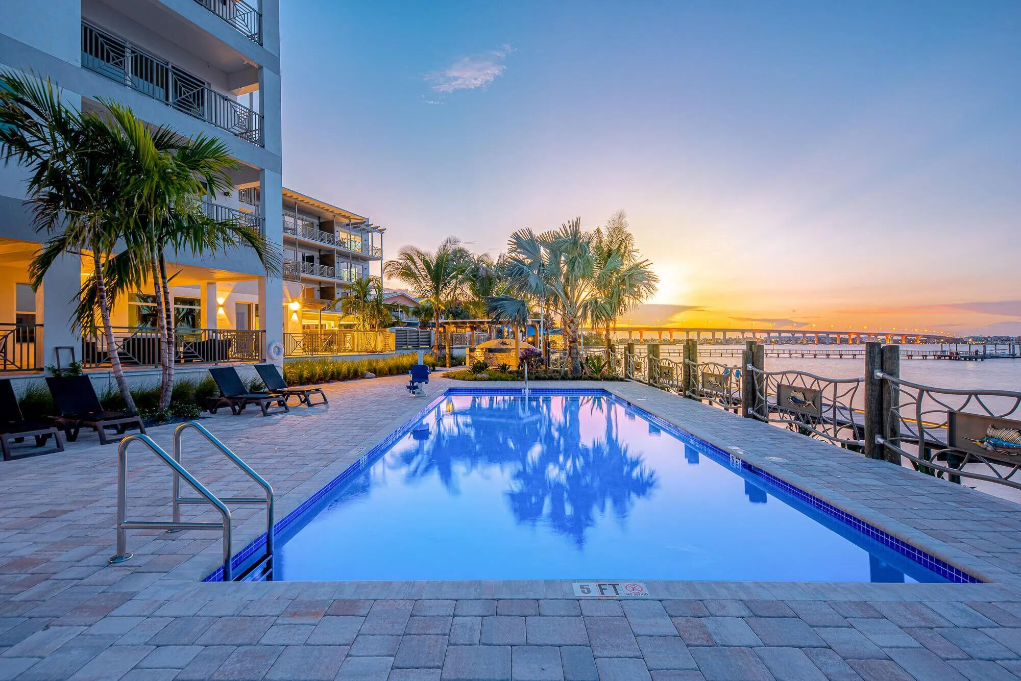 41 SW Seminole Street, #305