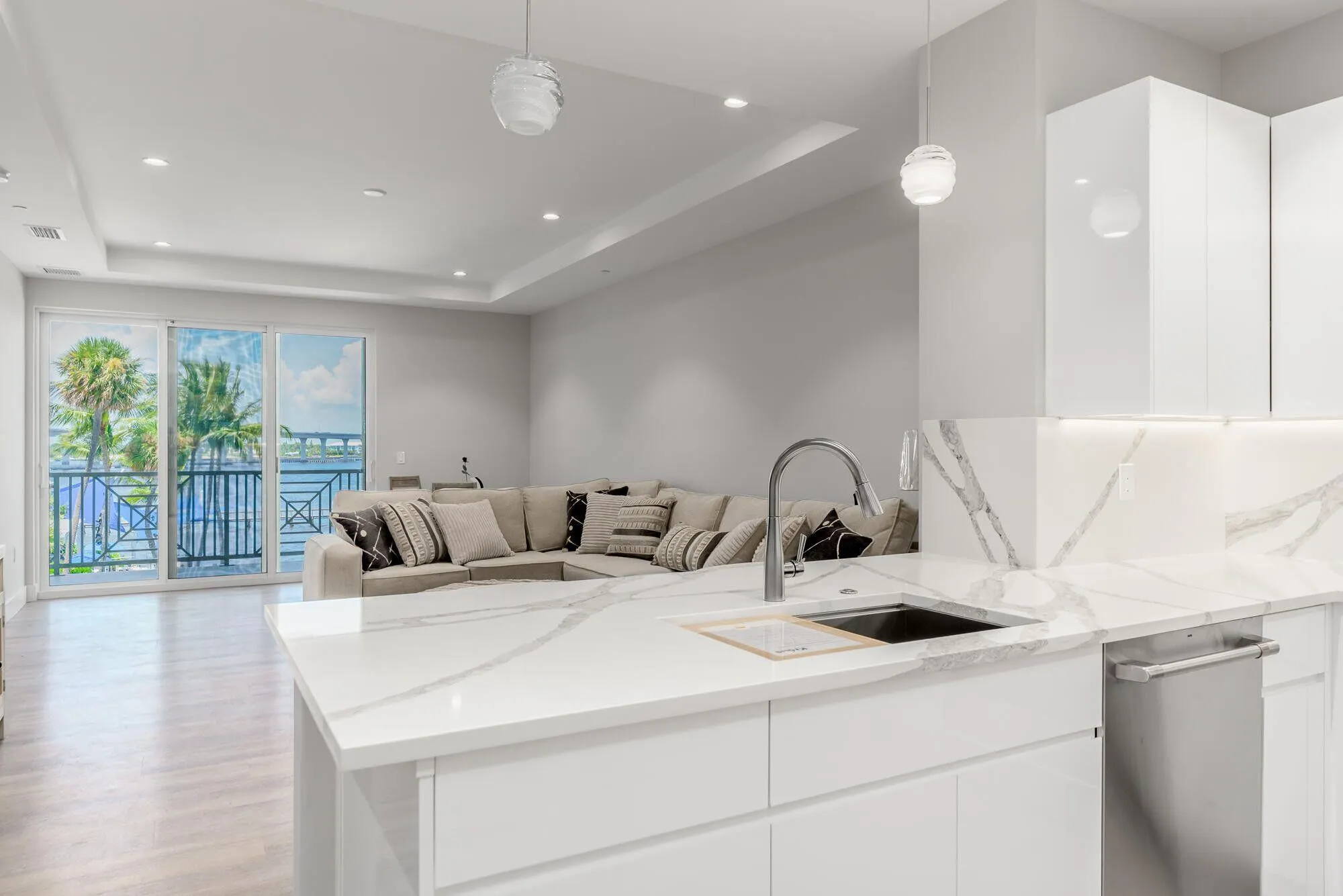 41 SW Seminole Street, #305