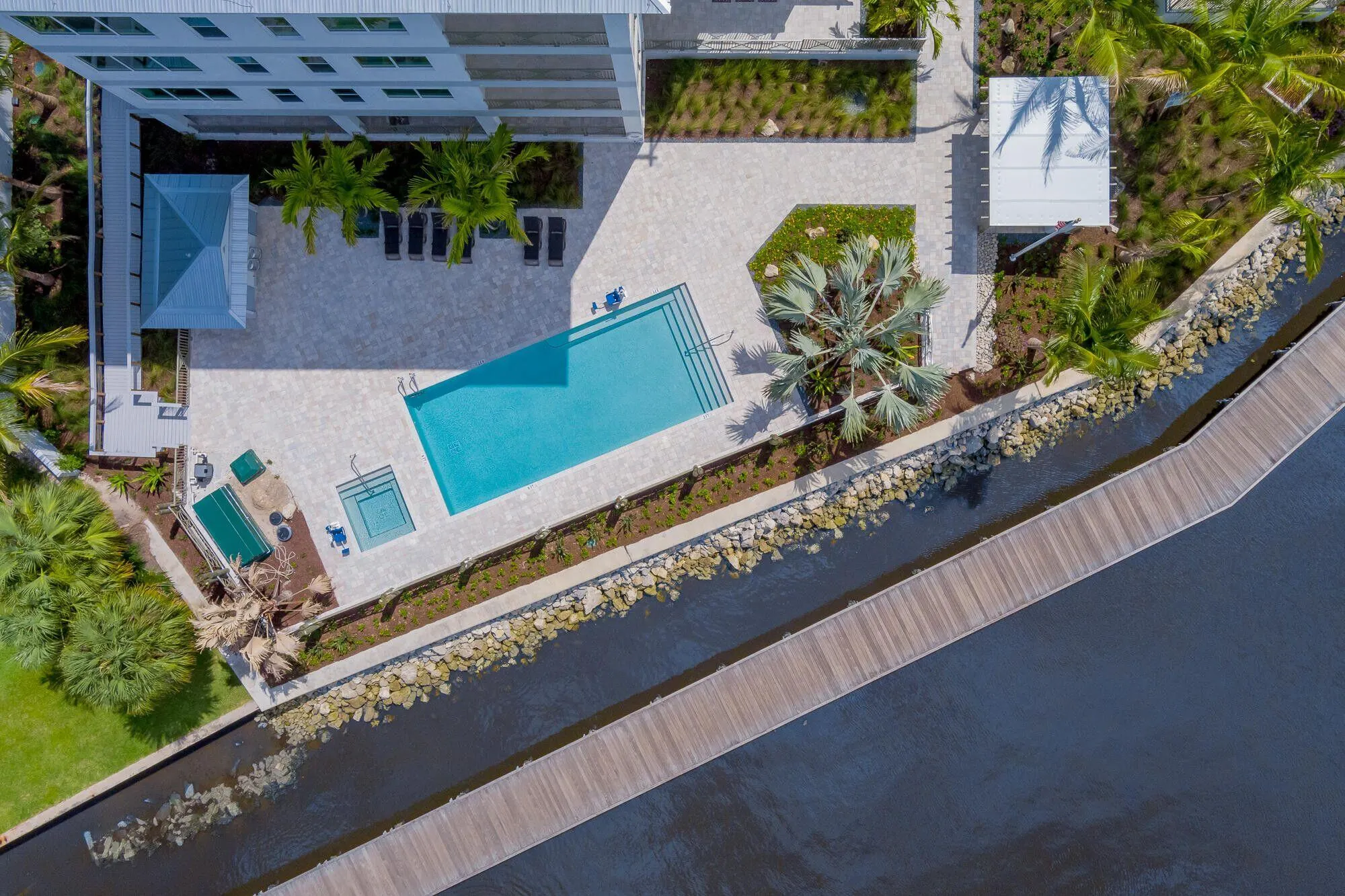 41 SW Seminole Street, #305
