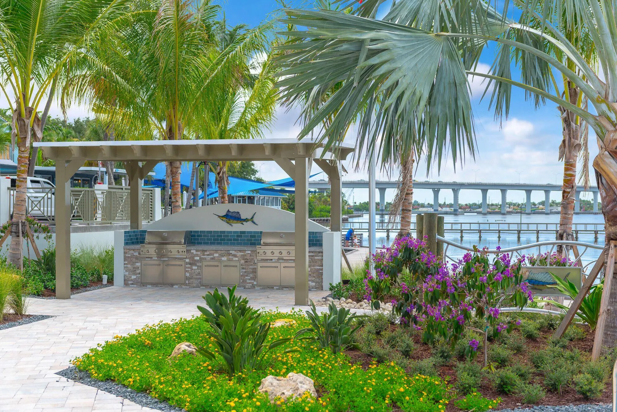 41 SW Seminole Street, #305