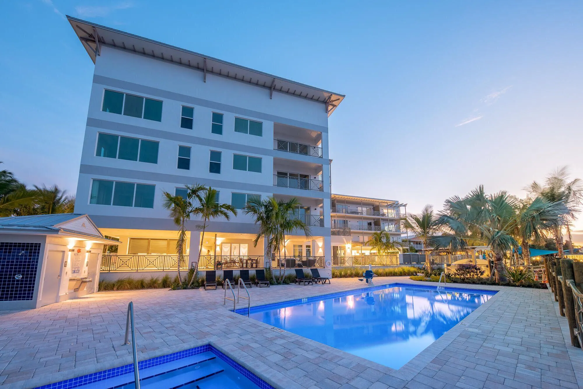 41 SW Seminole Street, #305