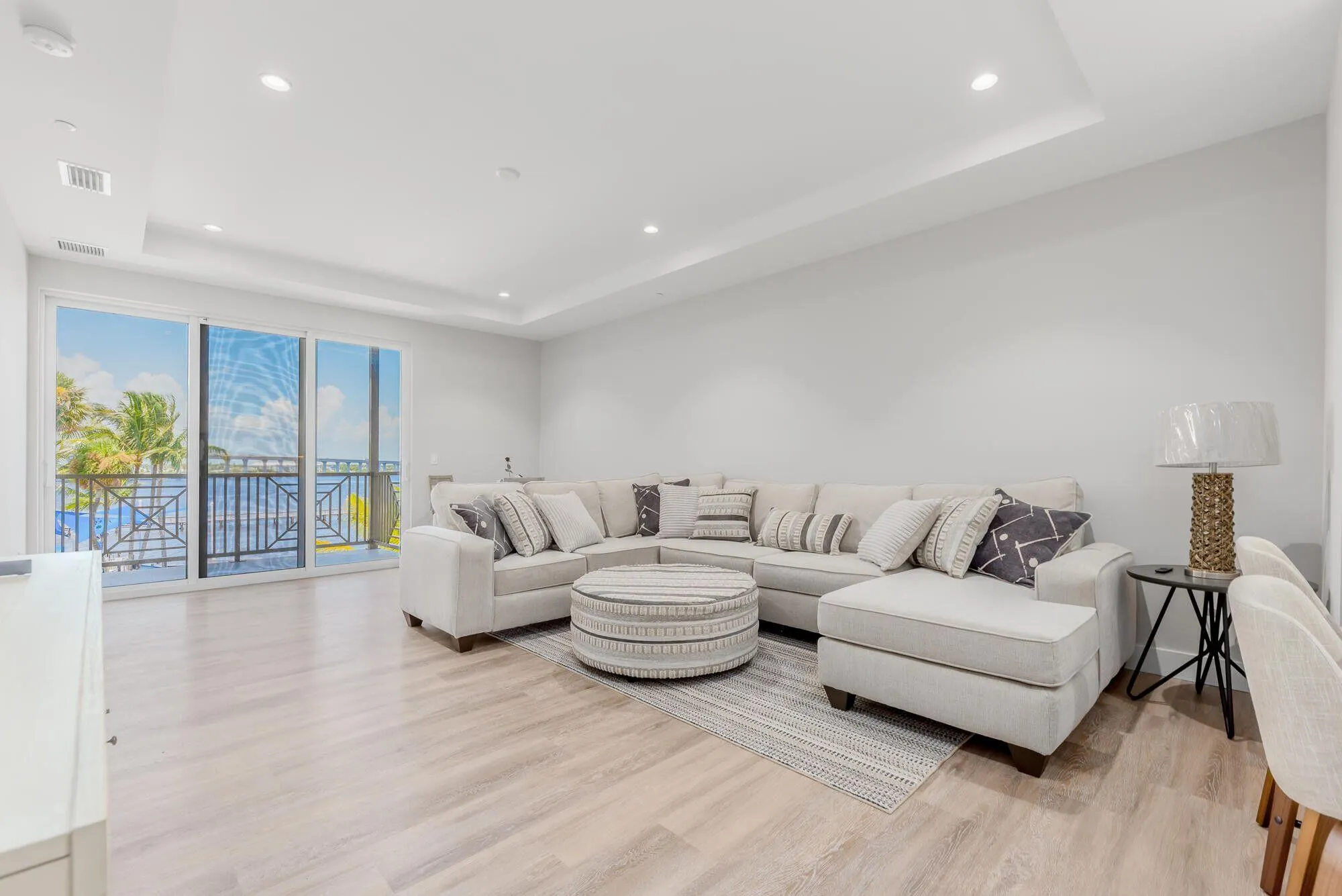 41 SW Seminole Street, #305