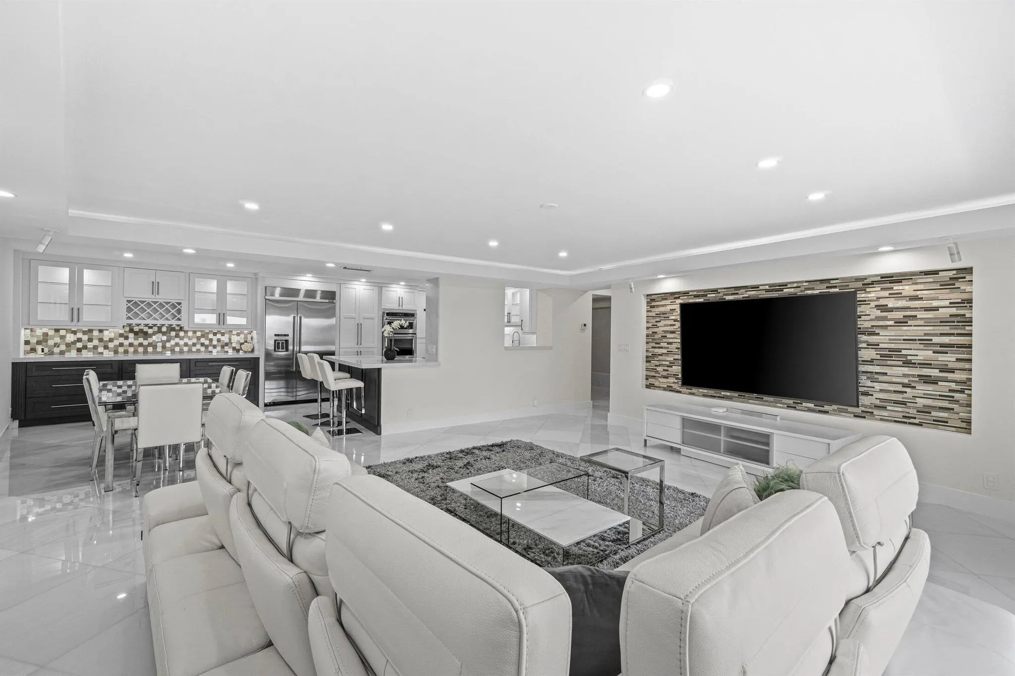875 E Camino Real, #9-B