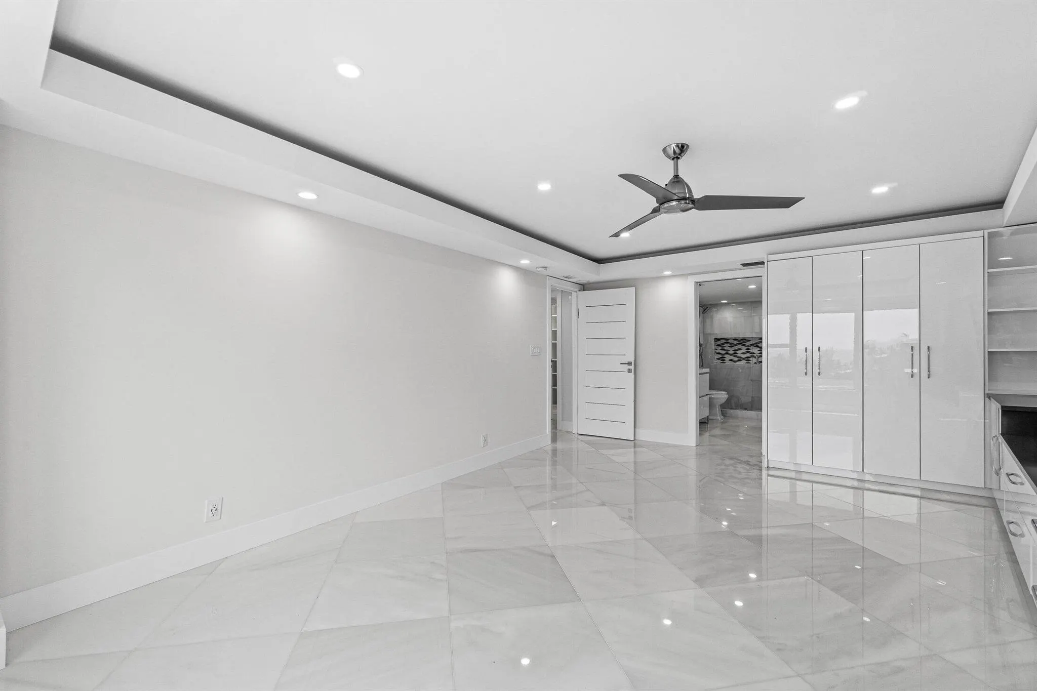875 E Camino Real, #9-B