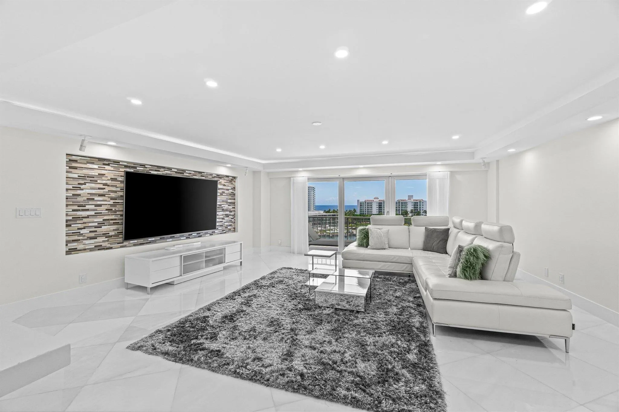 875 E Camino Real, #9-B