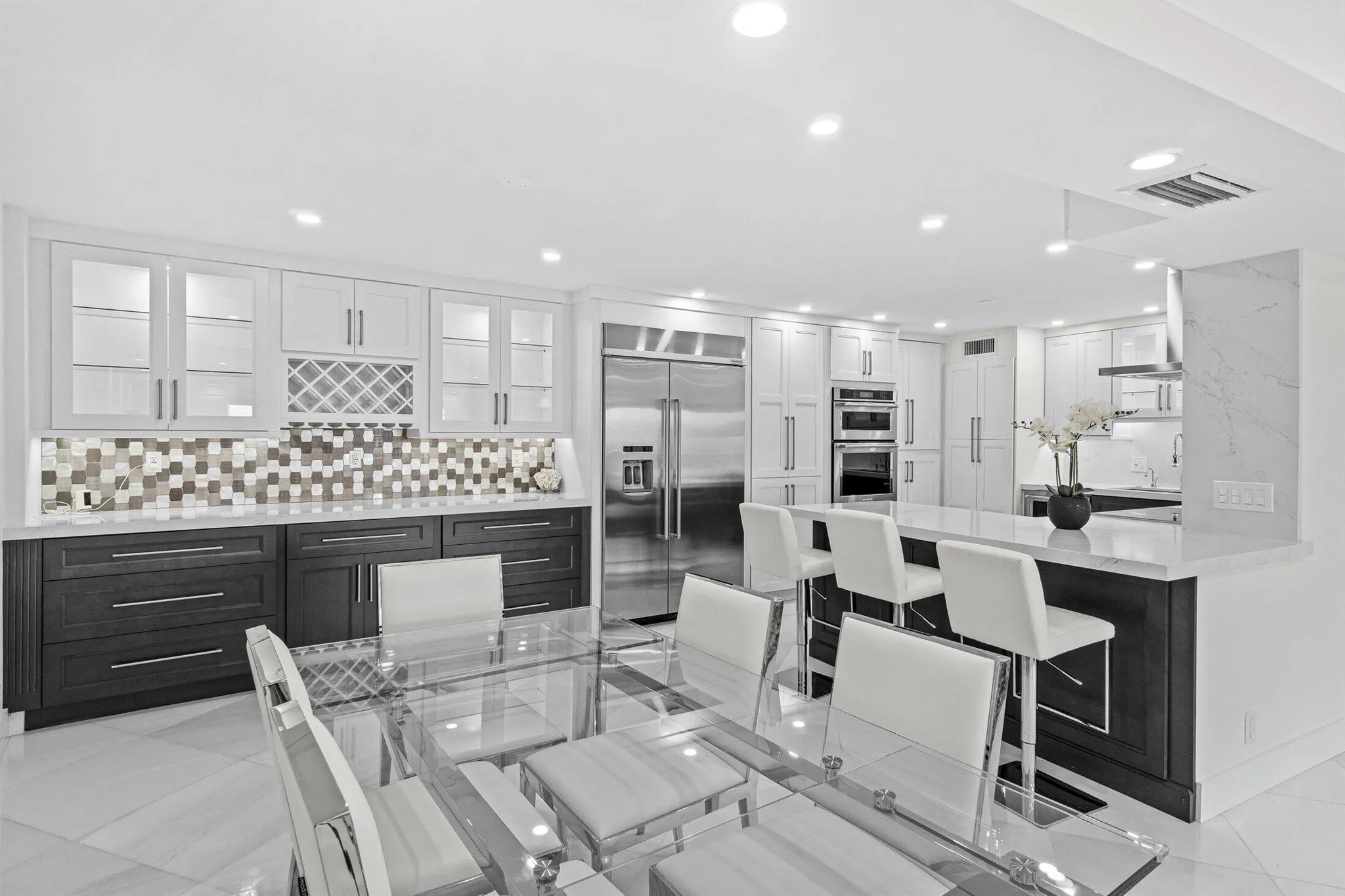 875 E Camino Real, #9-B