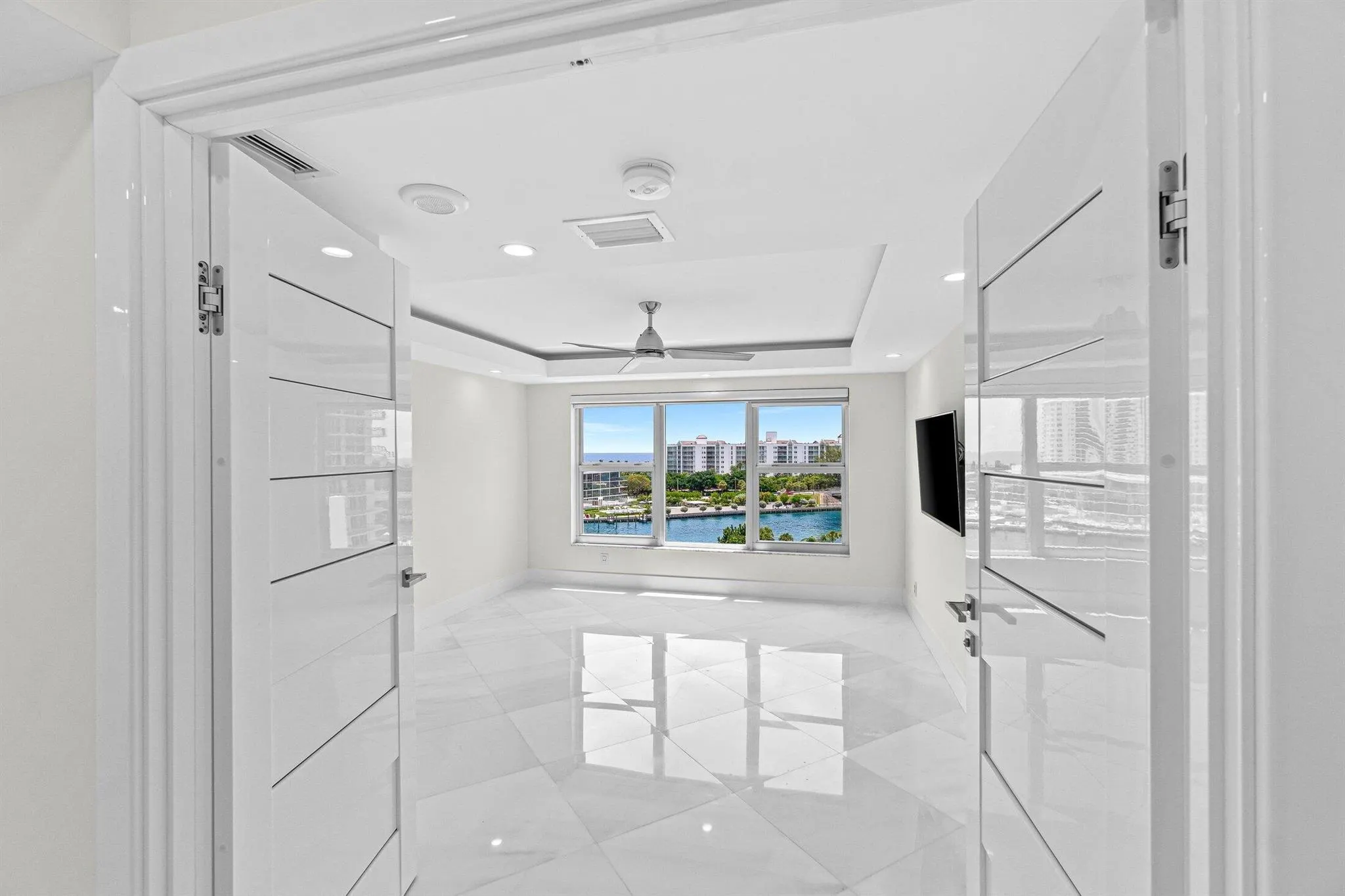 875 E Camino Real, #9-B