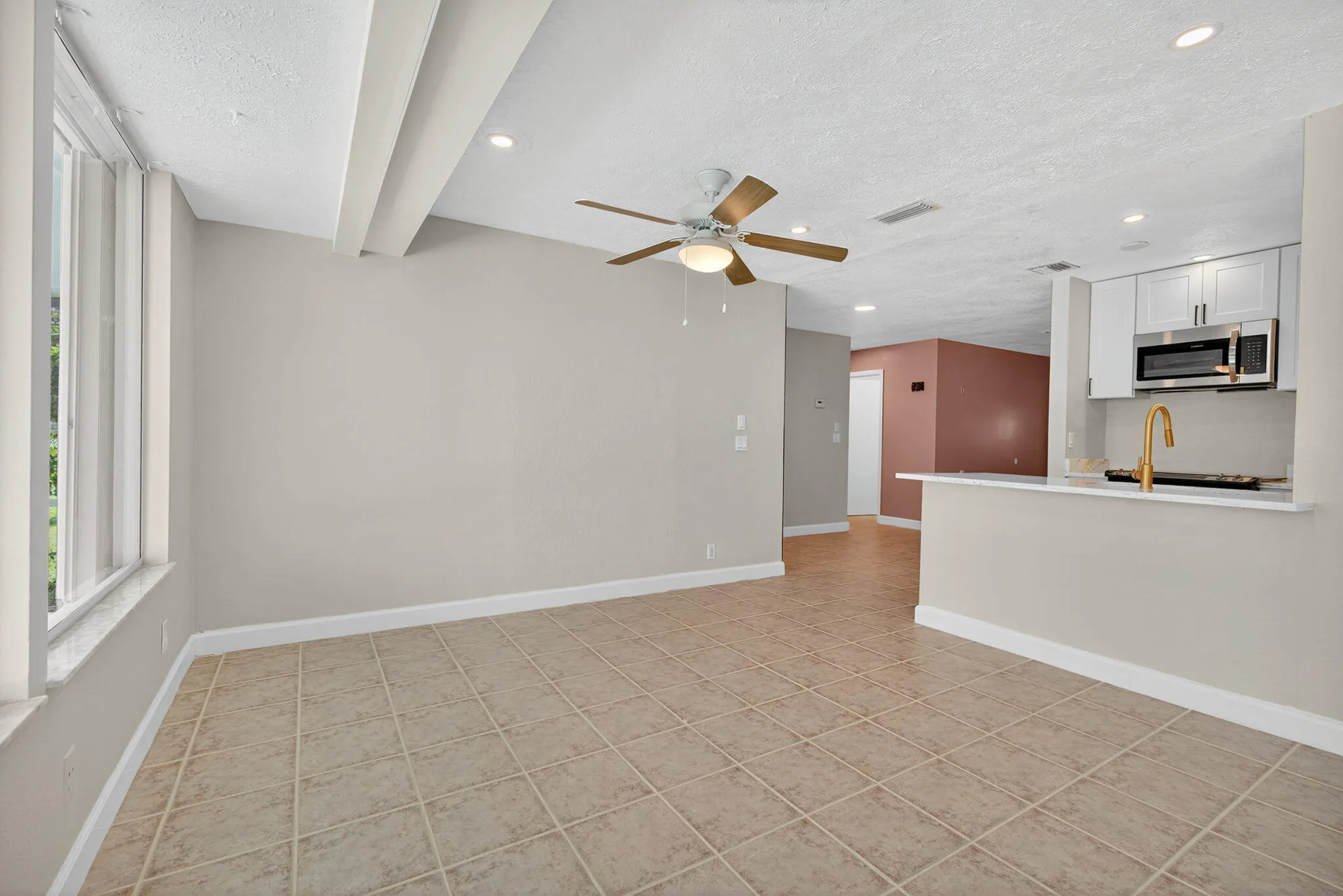 505 SW Lakehurst Drive