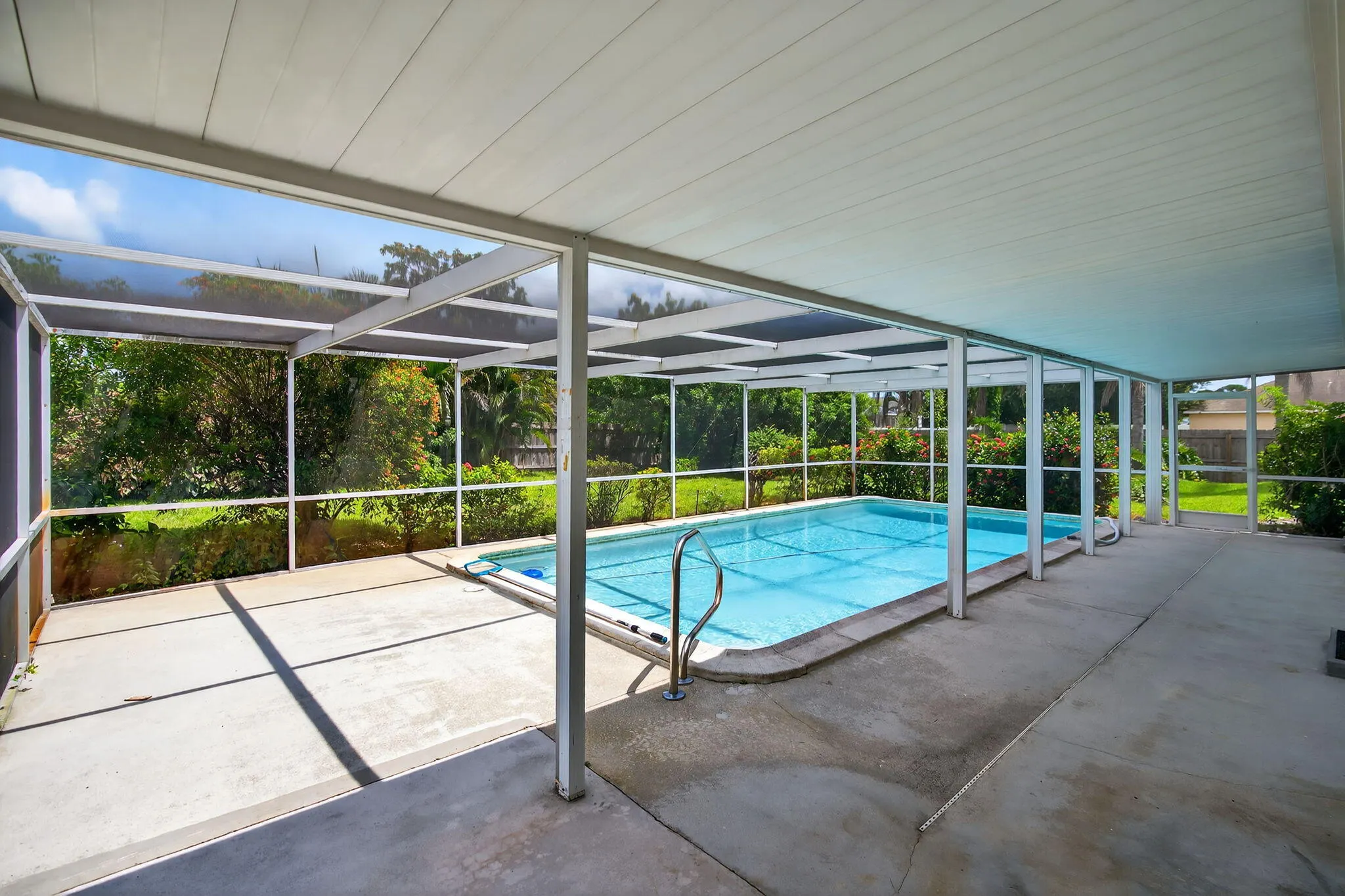 505 SW Lakehurst Drive