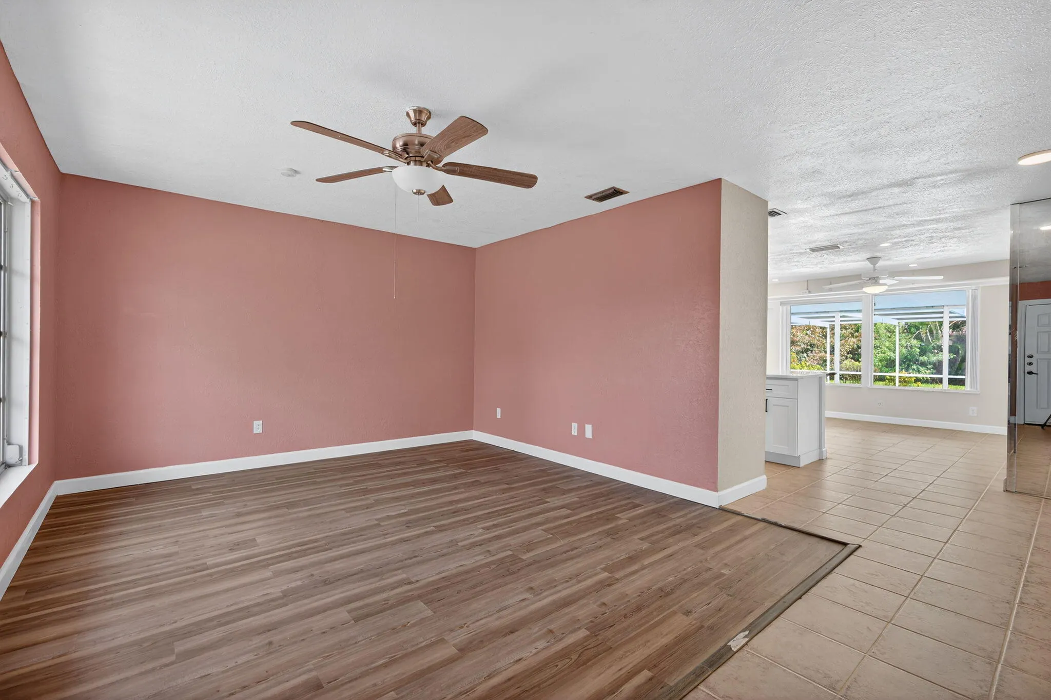 505 SW Lakehurst Drive