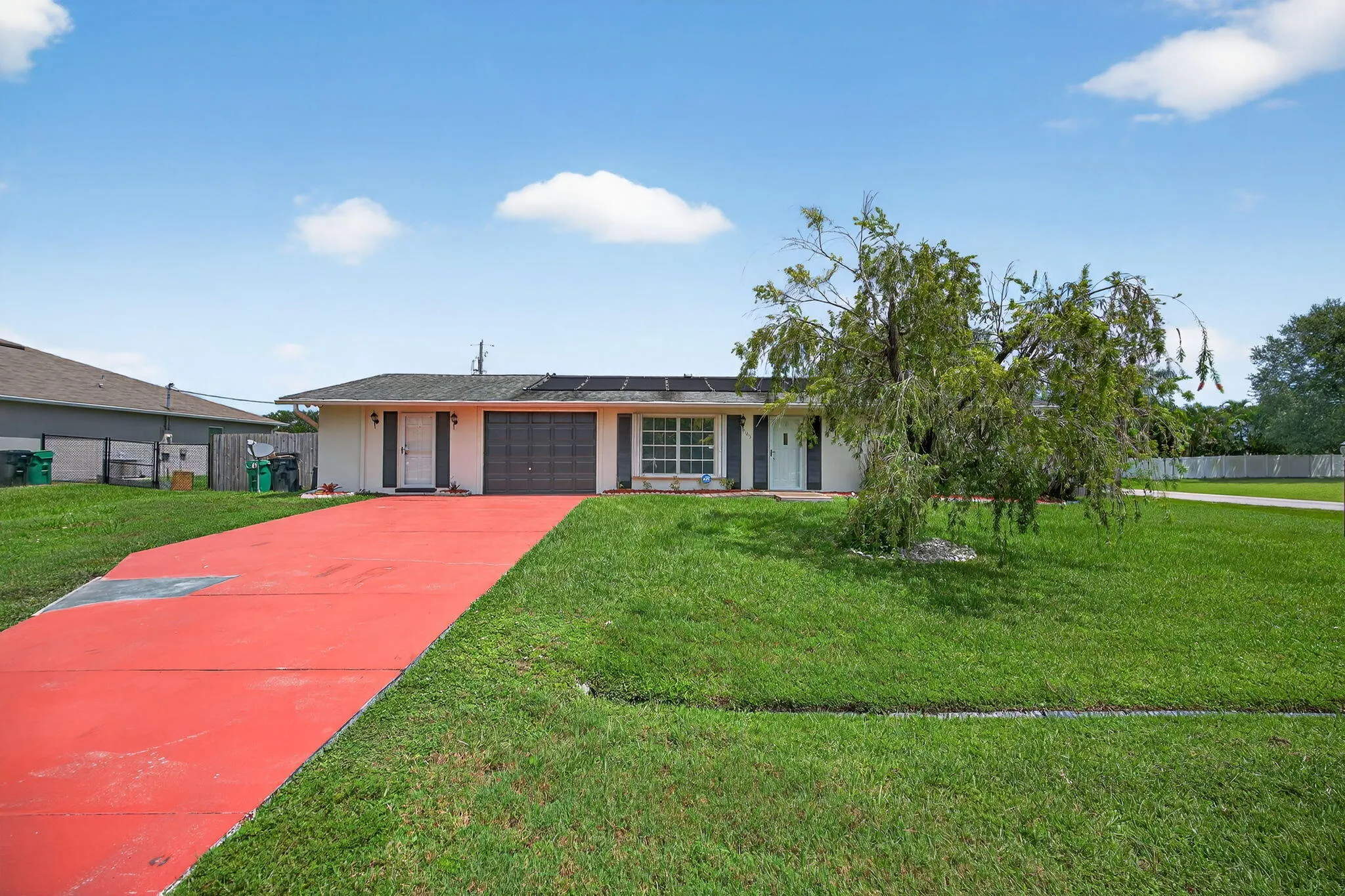 505 SW Lakehurst Drive