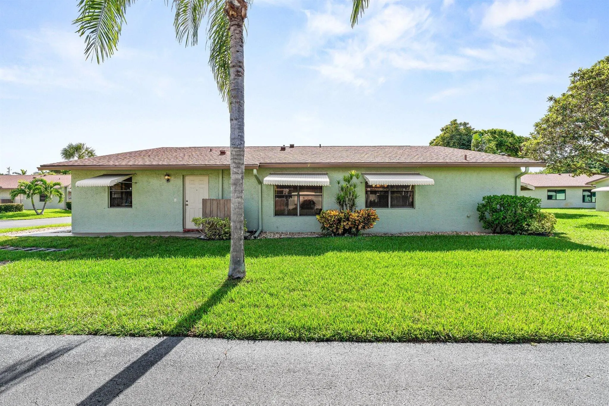 1736 Palmland Drive