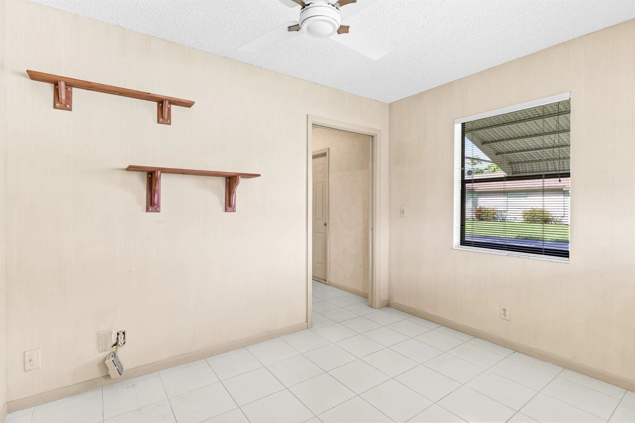 1736 Palmland Drive
