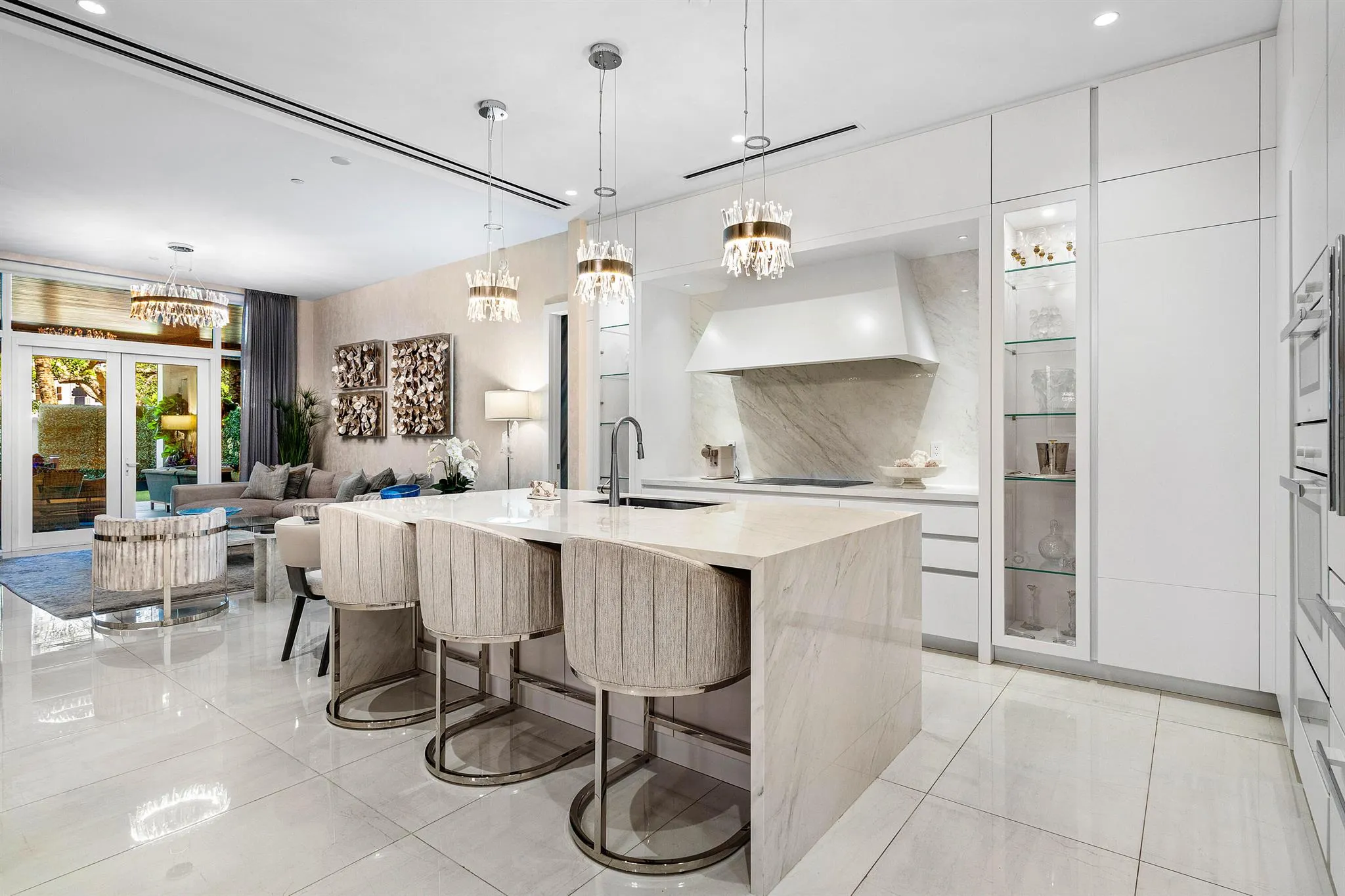 200 SE Mizner Boulevard, #104
