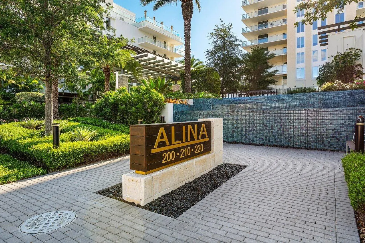 200 SE Mizner Boulevard, #104