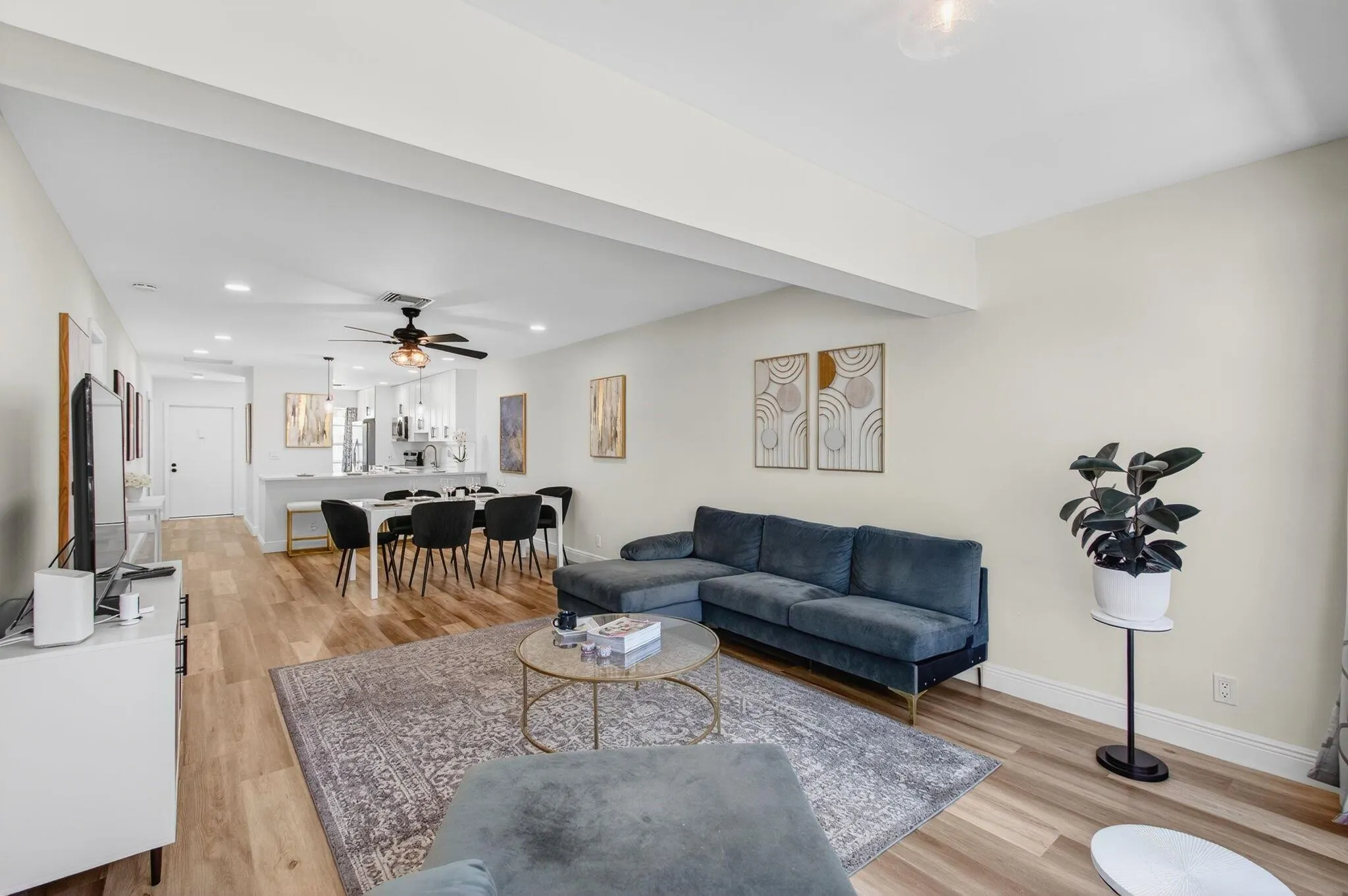 2825 SW 13th Street, #204