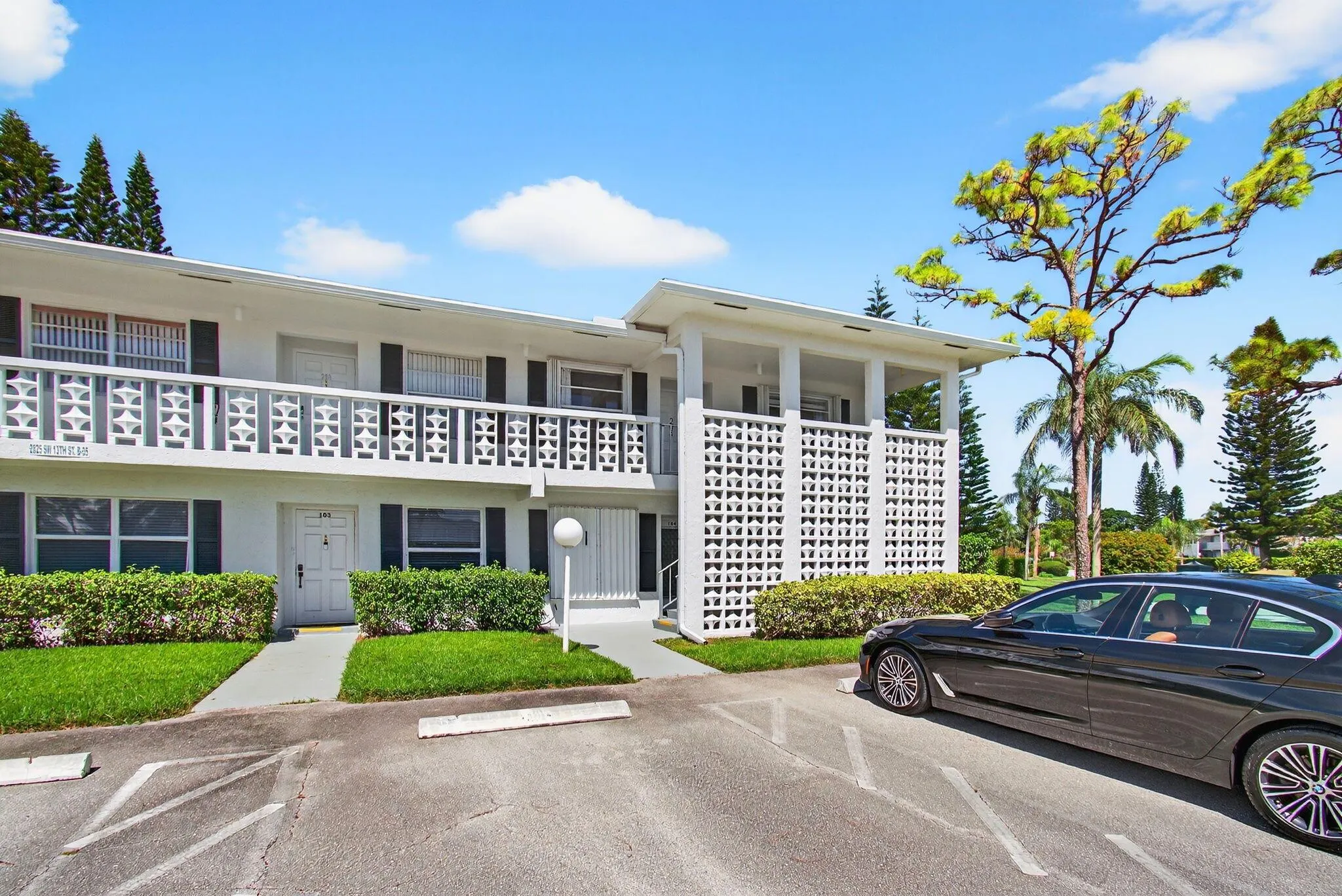 2825 SW 13th Street, #204