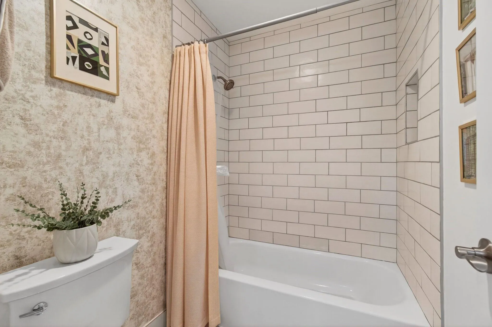 2825 SW 13th Street, #204