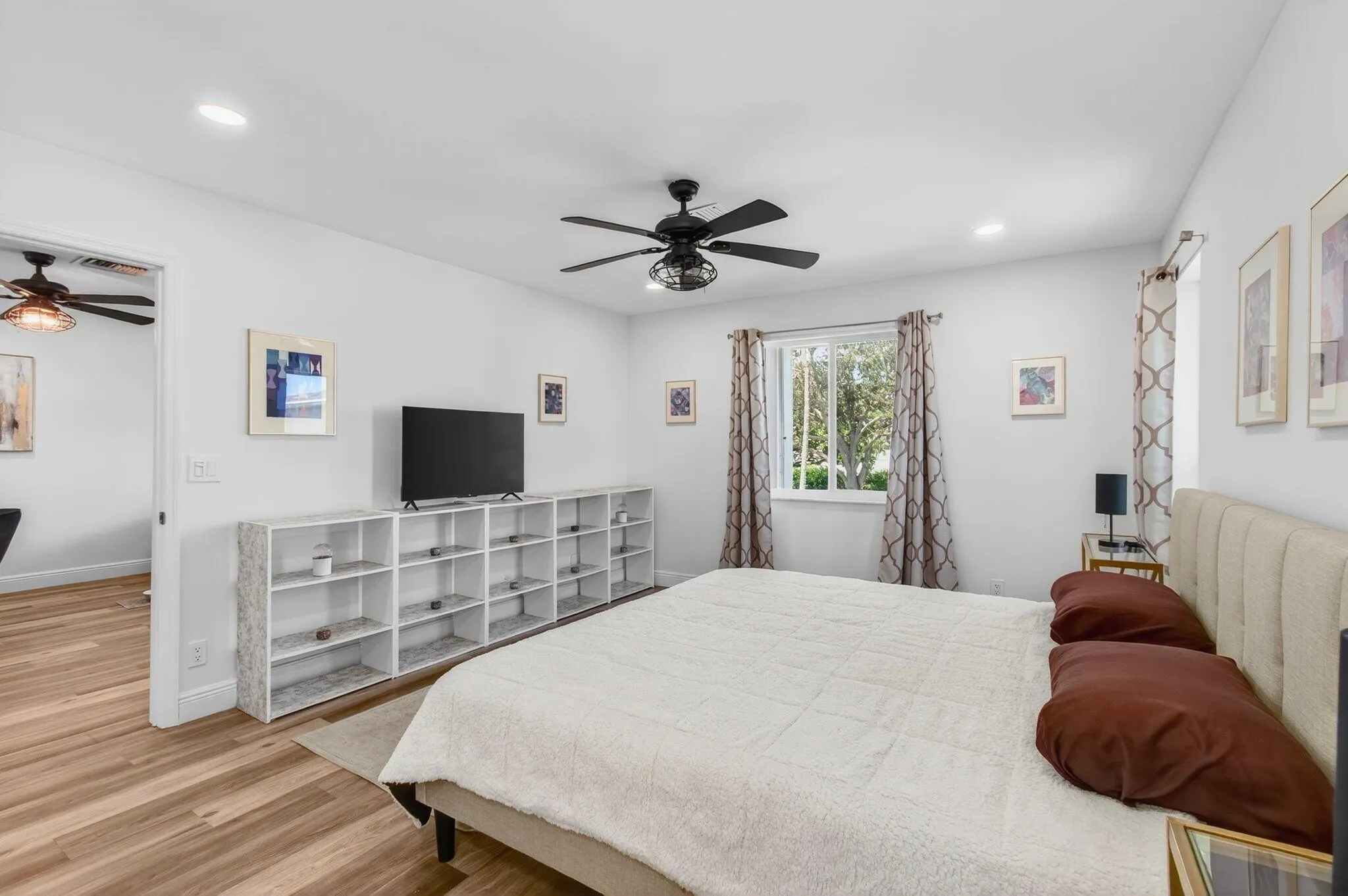 2825 SW 13th Street, #204