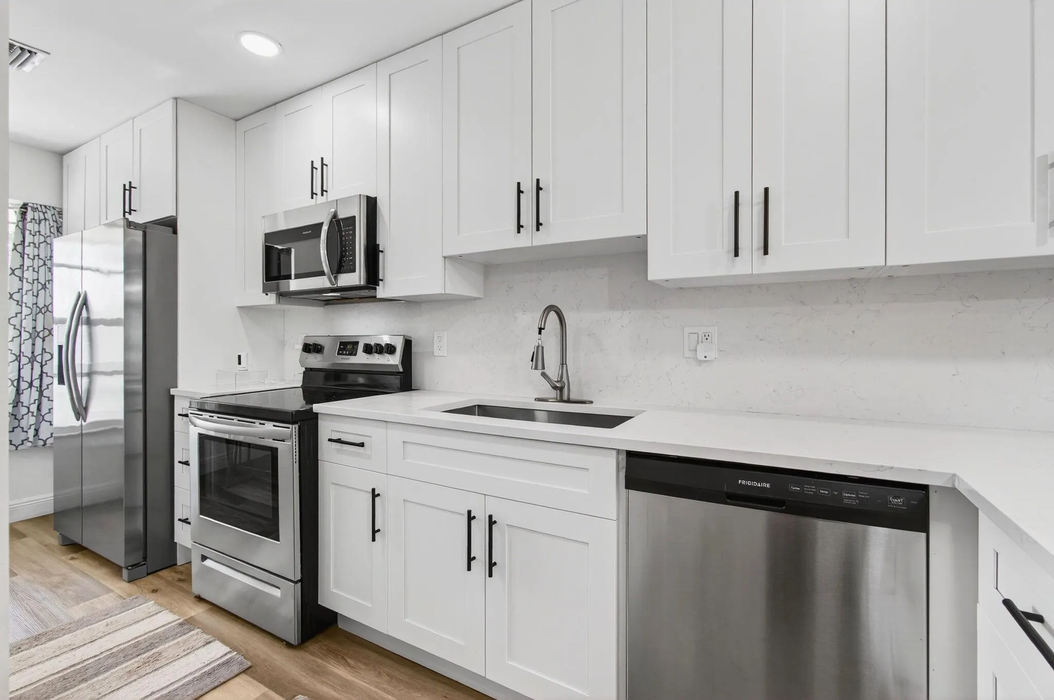 2825 SW 13th Street, #204