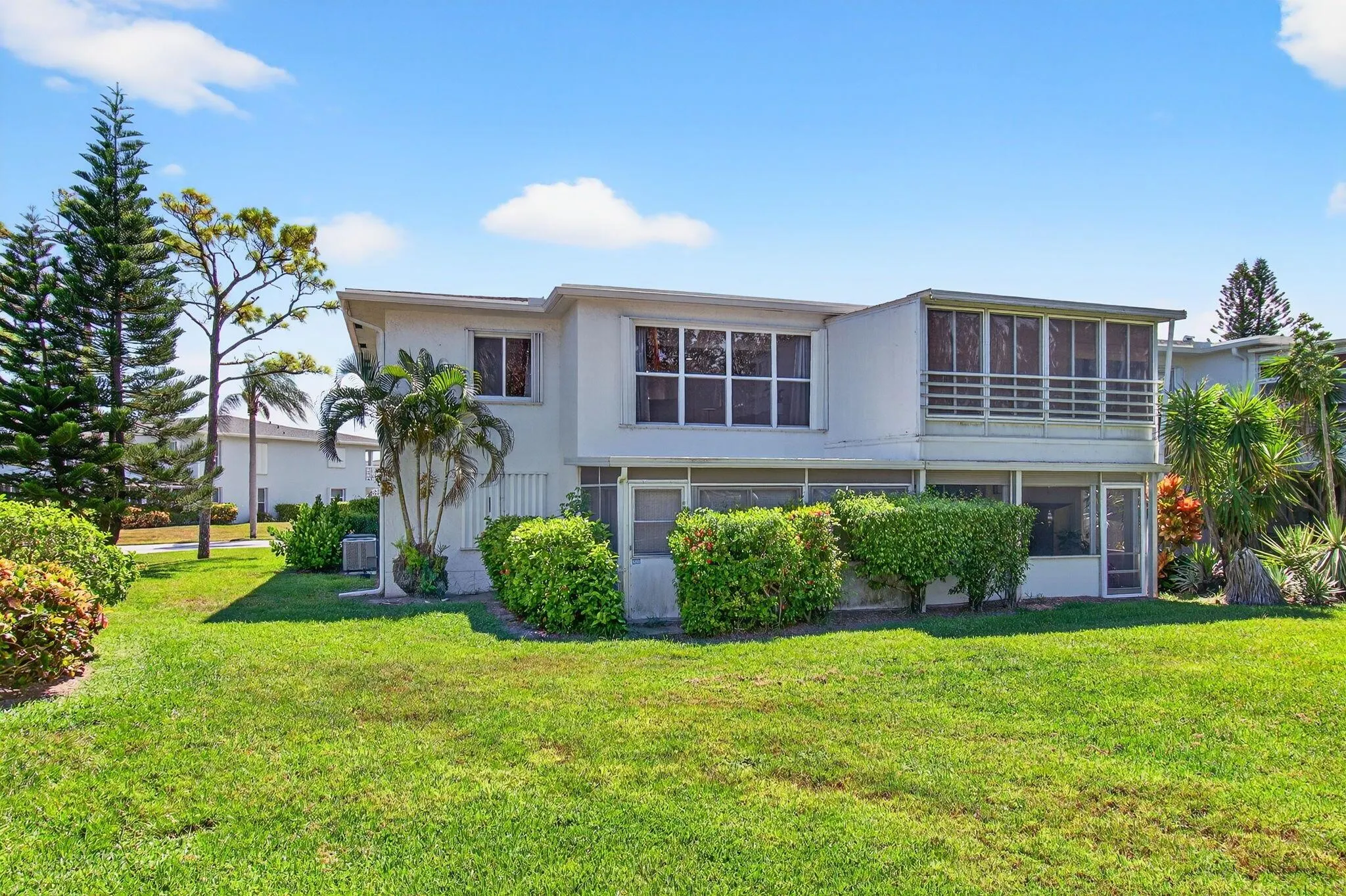 2825 SW 13th Street, #204