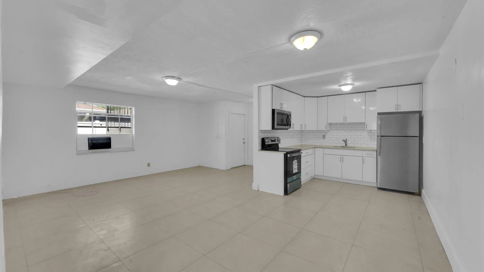 715 Washington Avenue, #1-4