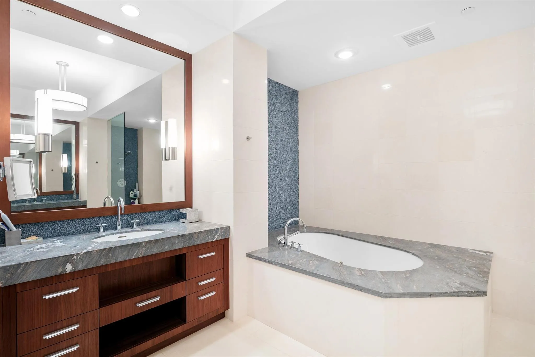 1000 S Ocean Boulevard, #103