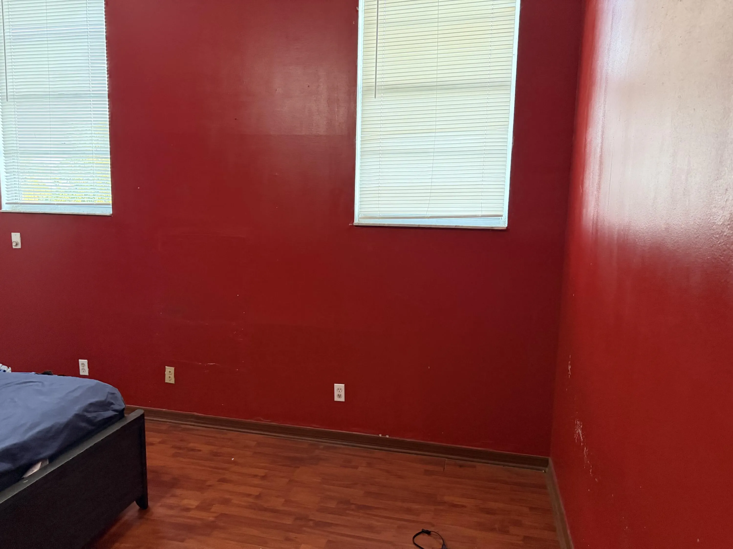 1323 Scottsdale Road E