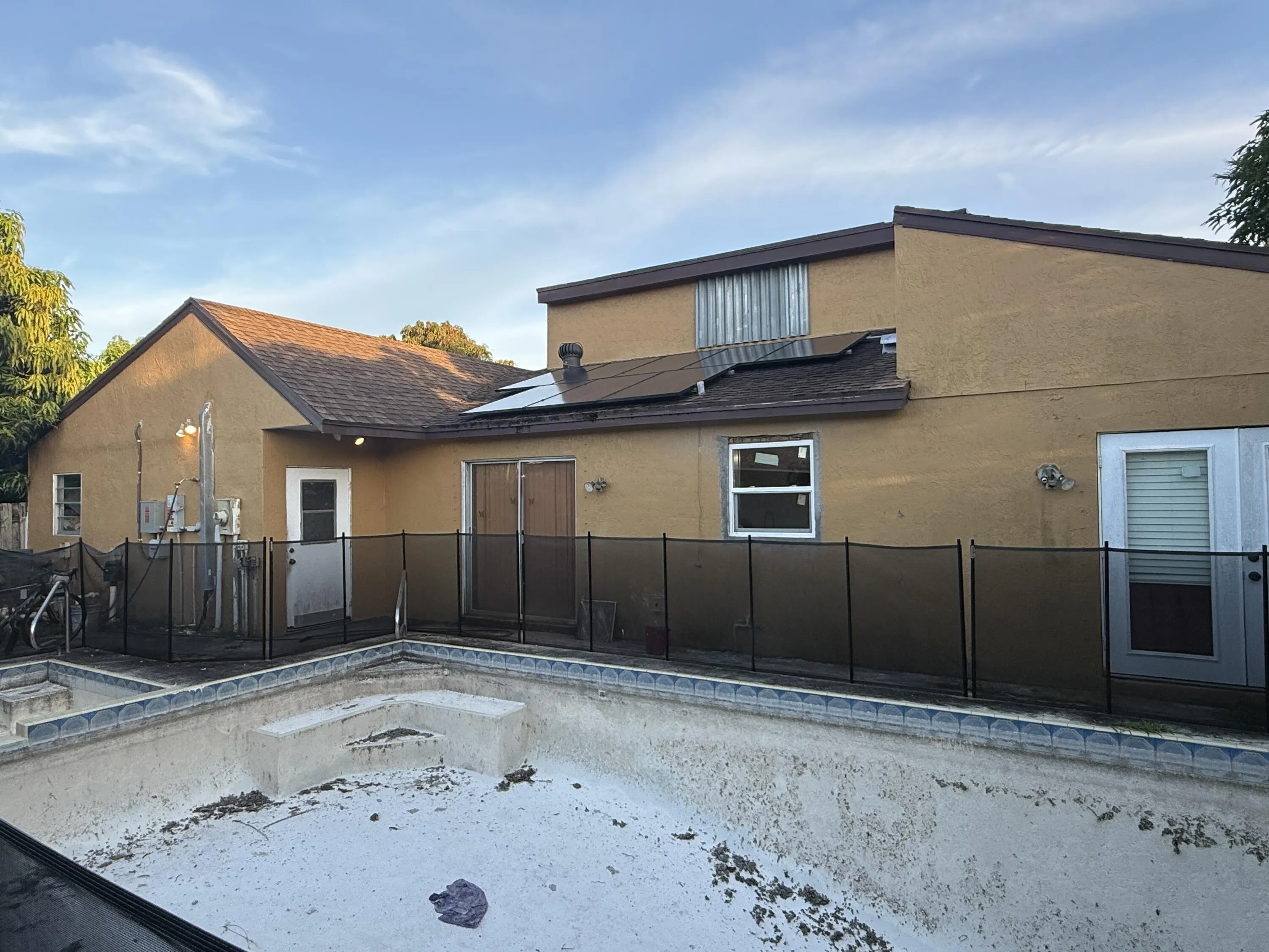1323 Scottsdale Road E