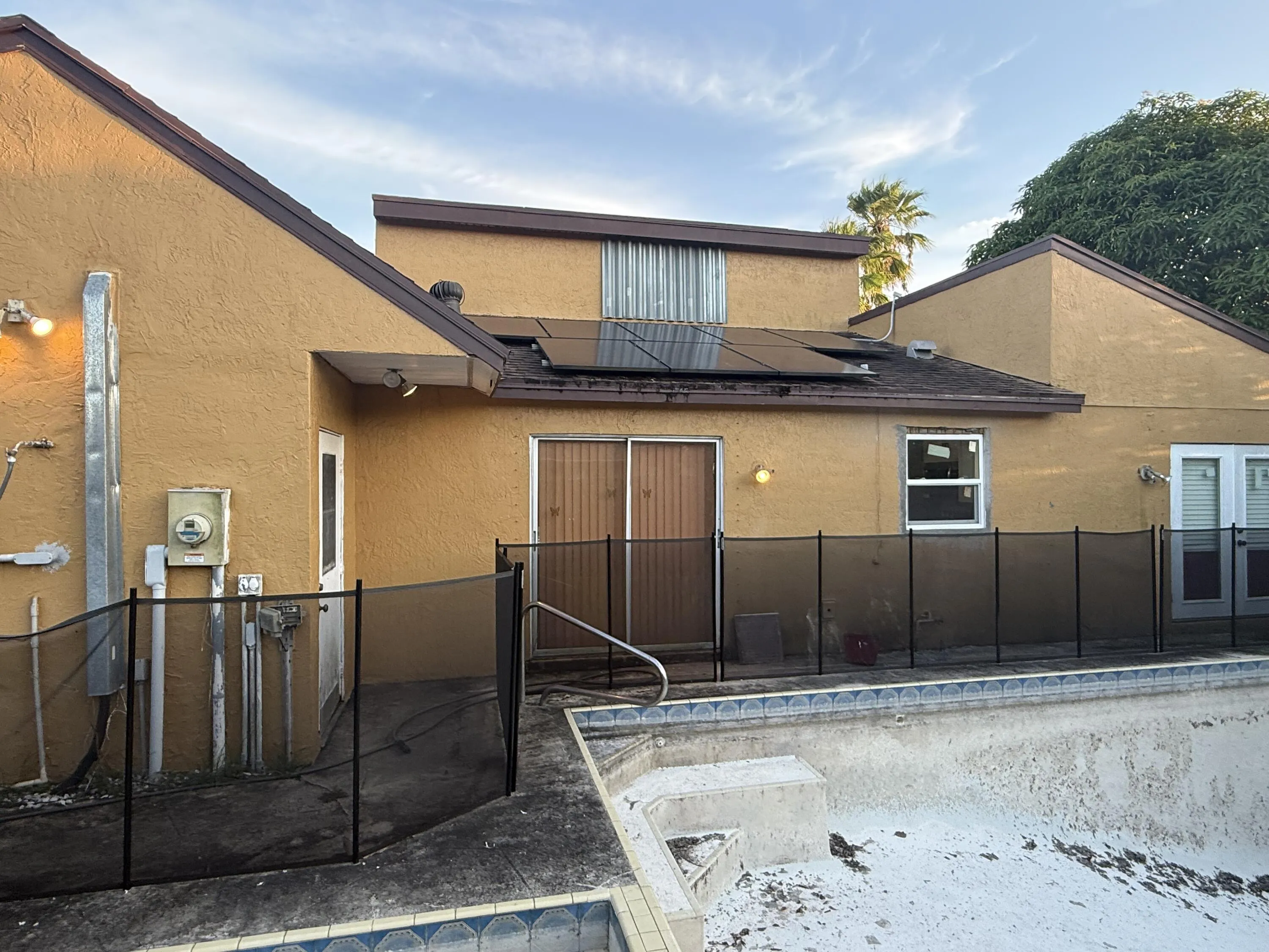 1323 Scottsdale Road E