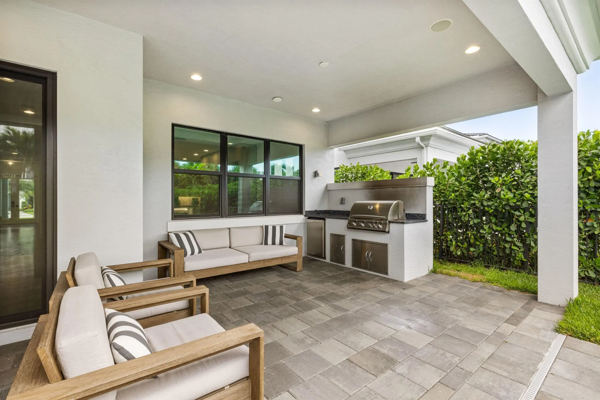 13467 Artisan Circle