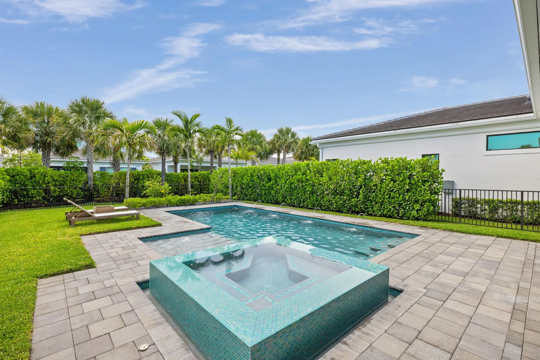 13467 Artisan Circle