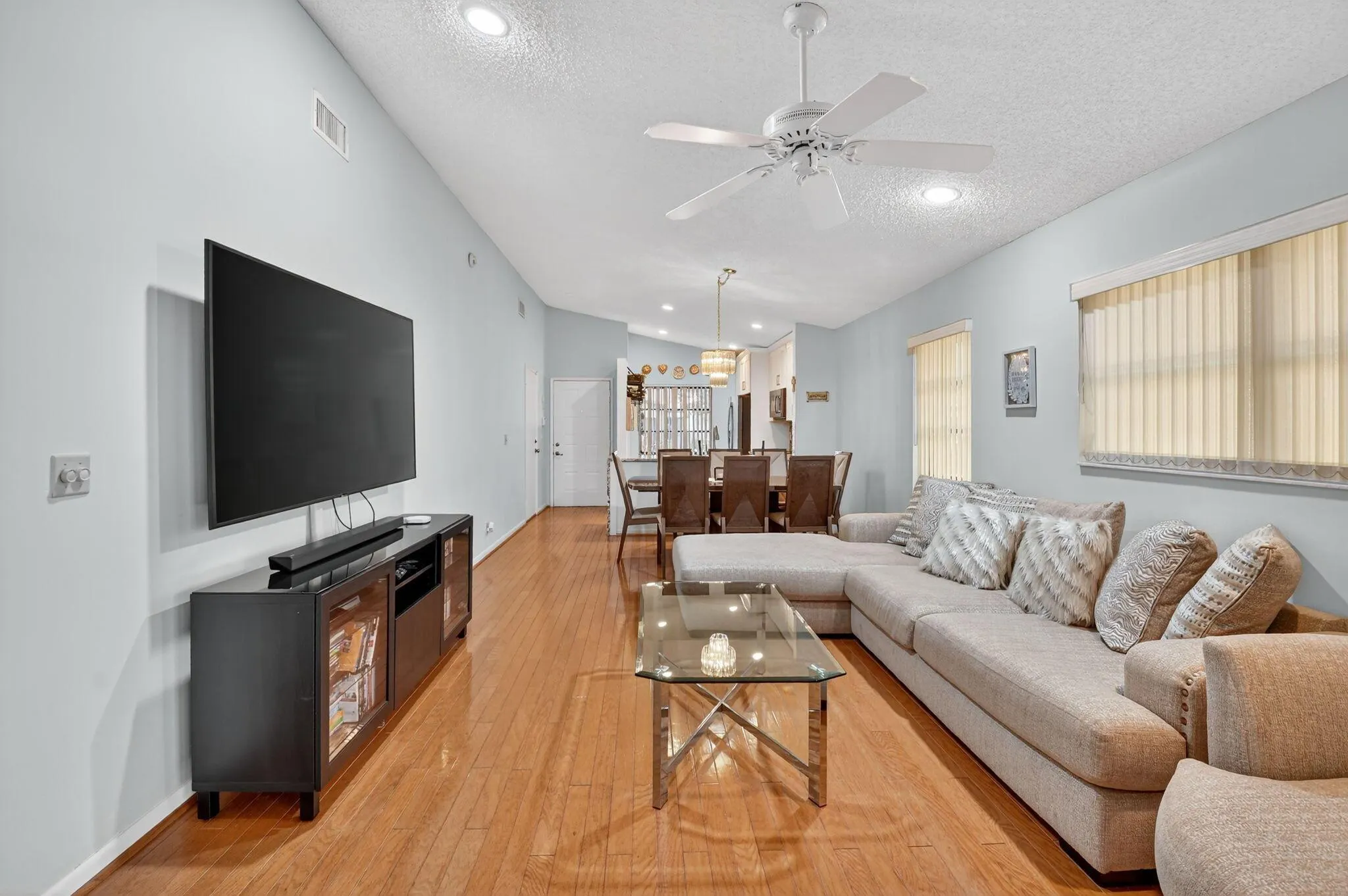 6235 Kings Gate Circle