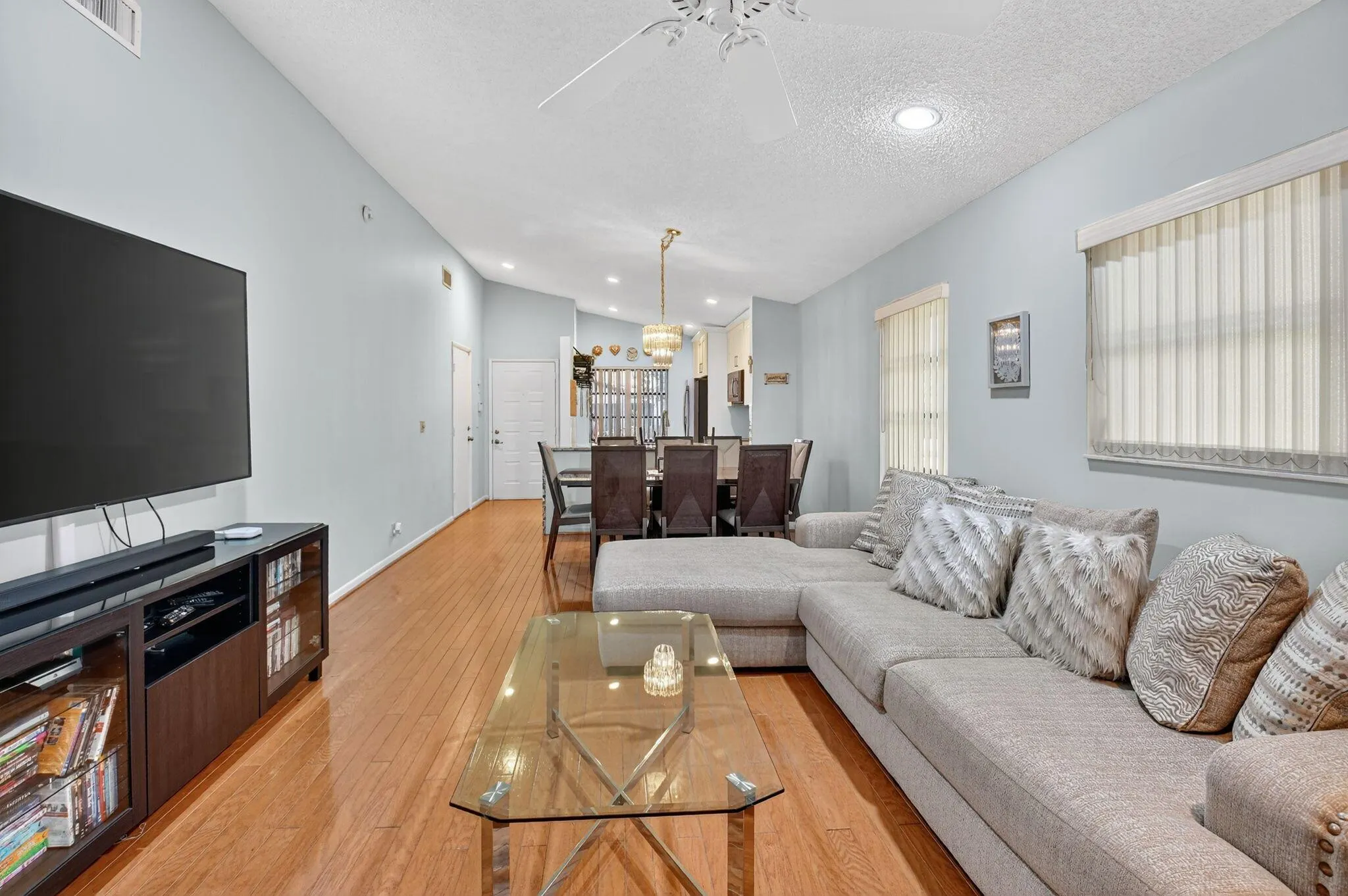 6235 Kings Gate Circle